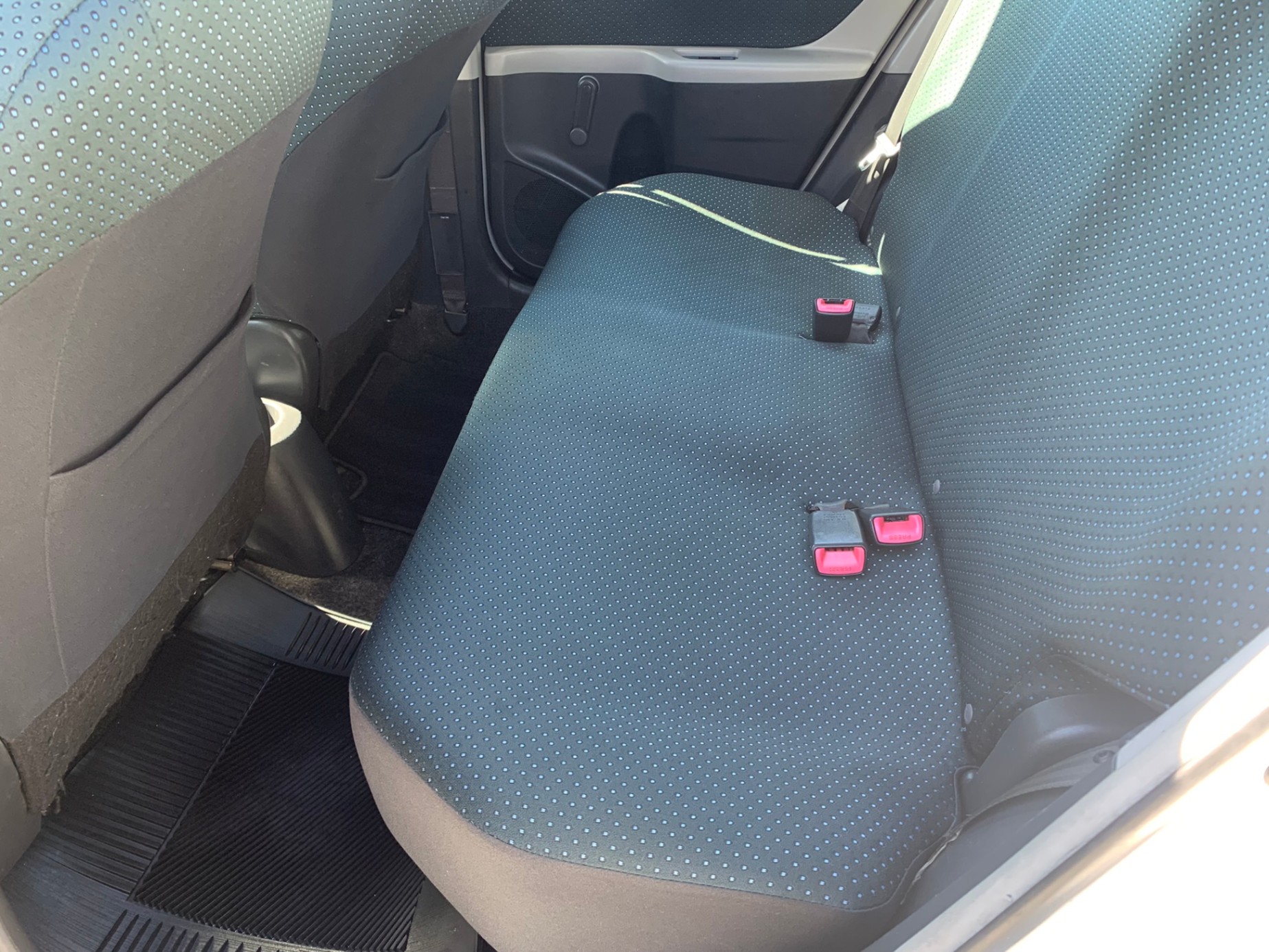 /enixmotorsportltd/2007-Toyota-Yaris-14039429328038722.jpg