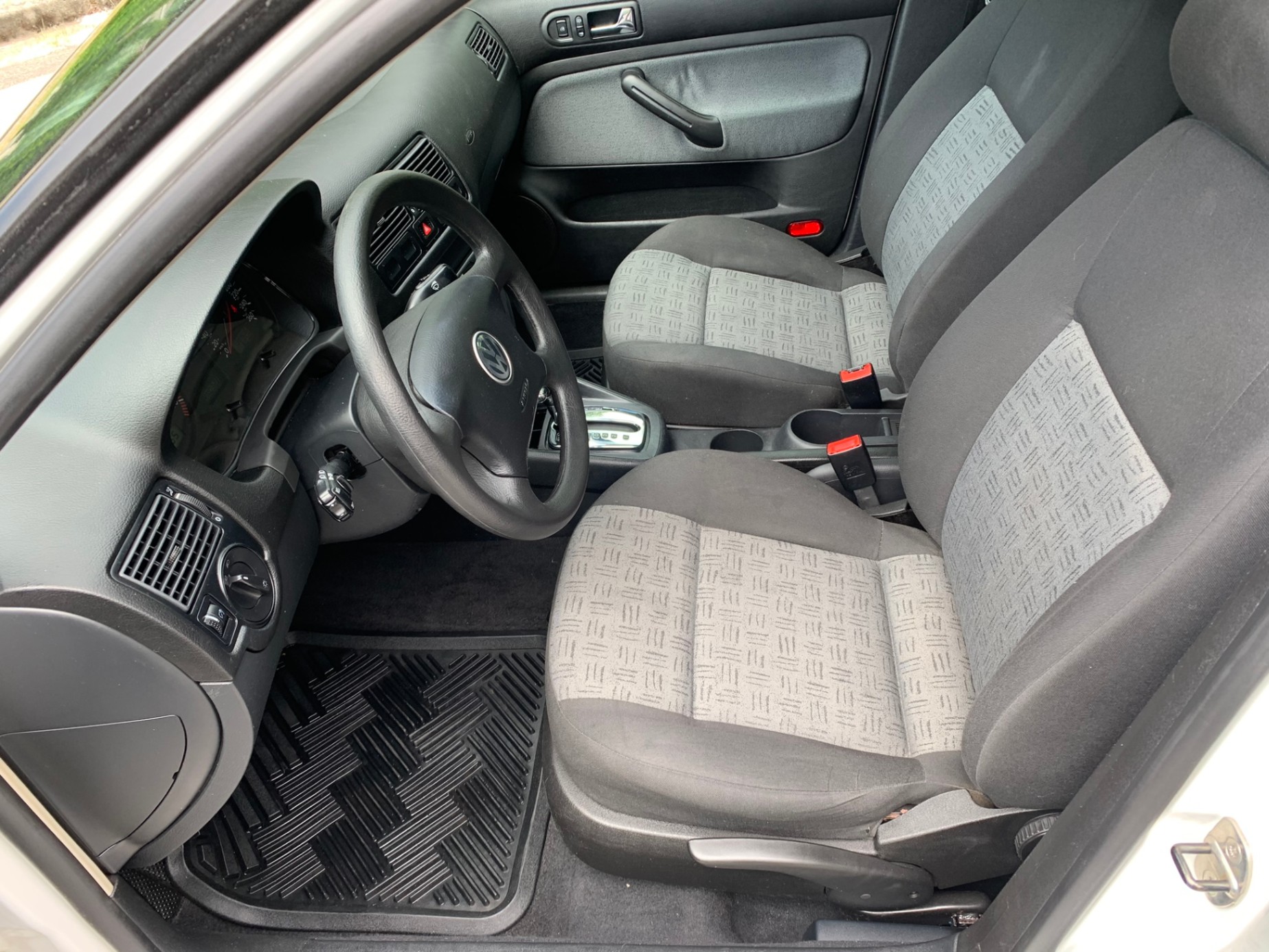 /enixmotorsportltd/2007-Volkswagen-GolfCity-9766562059707344.jpg