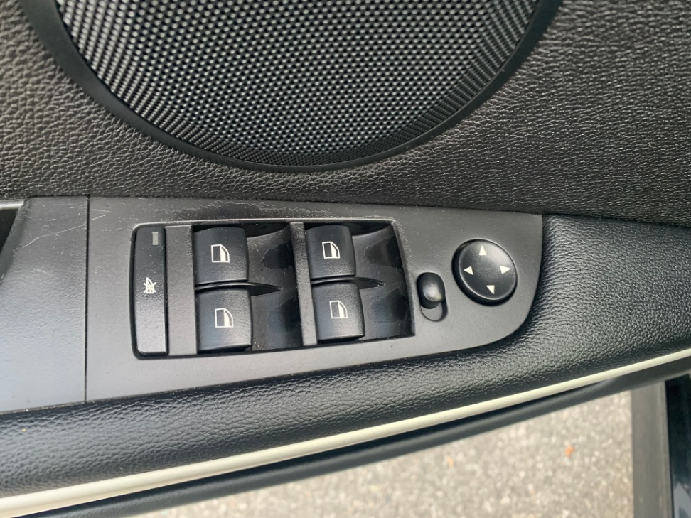 /enixmotorsportltd/2009-BMW-3Series-9107352366769192.jpg