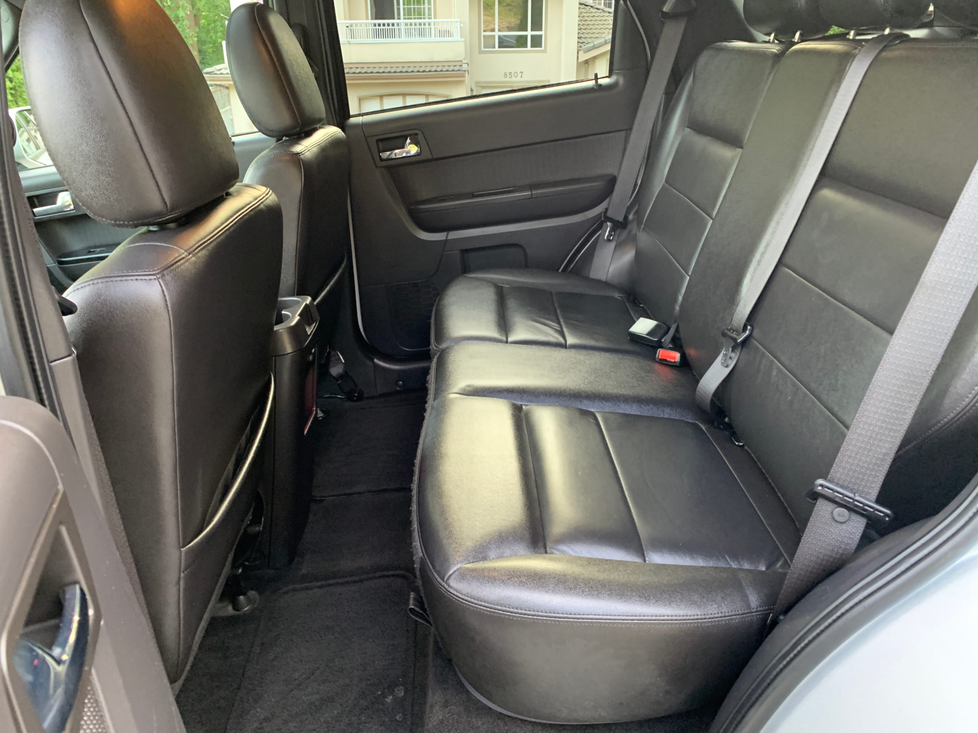 /enixmotorsportltd/2009-Ford-Escape-1443542014440642.jpg
