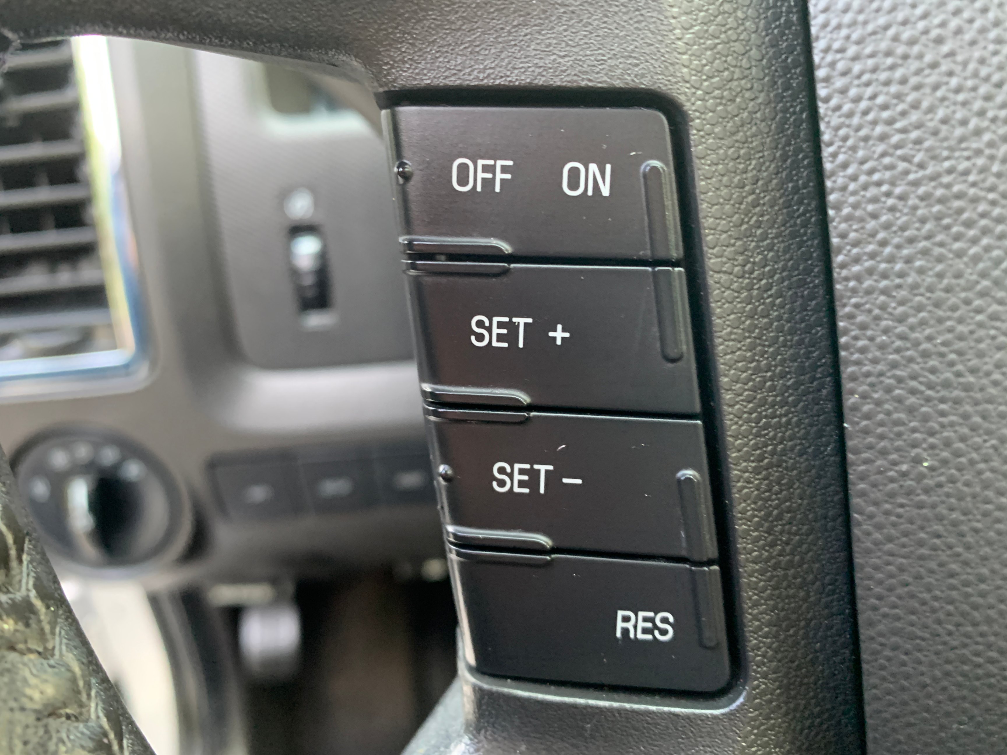 /enixmotorsportltd/2009-Ford-Escape-7257309426887597.jpg