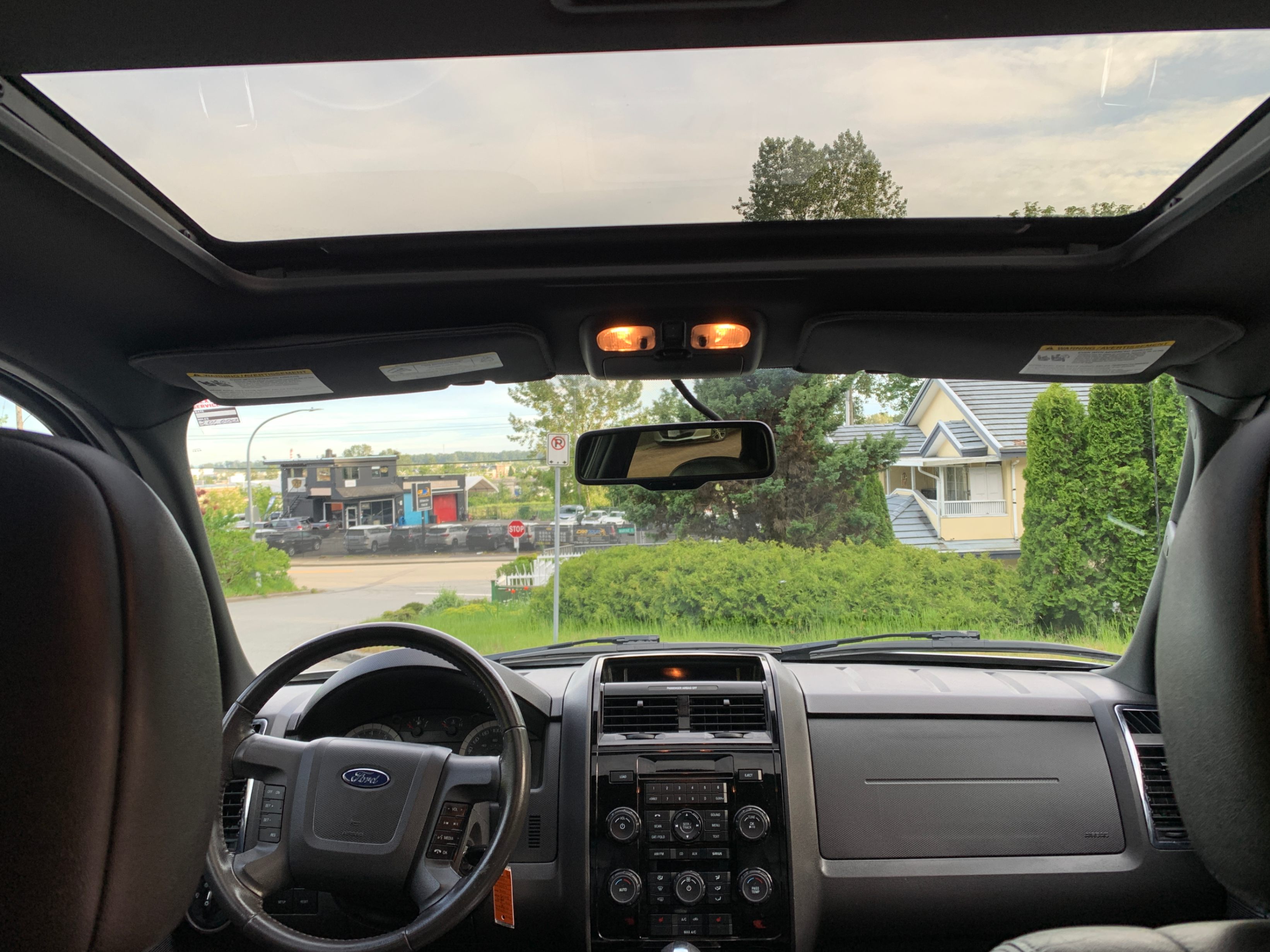 /enixmotorsportltd/2009-Ford-Escape-7453508768921213.jpg