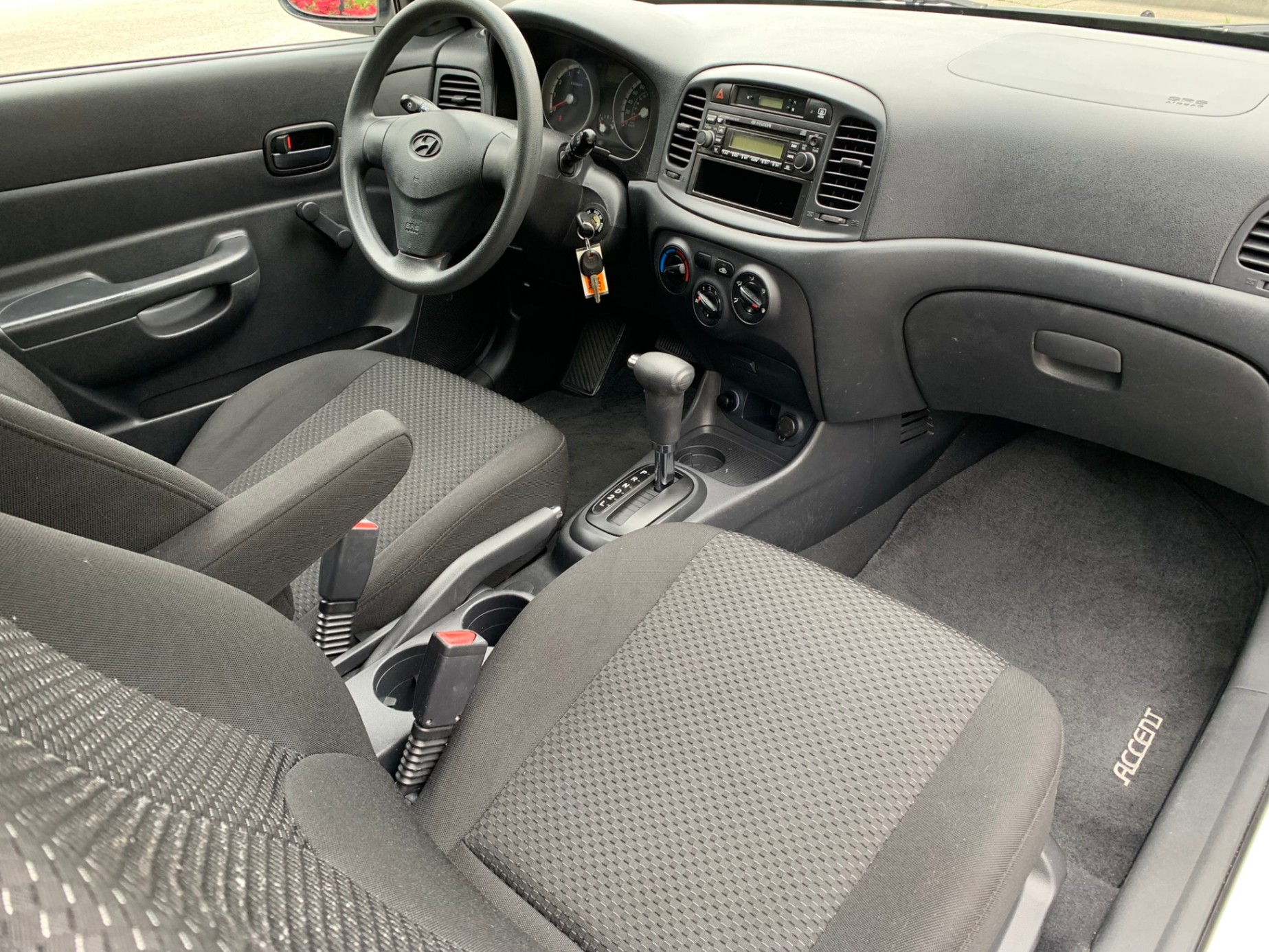 /enixmotorsportltd/2009-Hyundai-Accent-5512033489550385.jpg