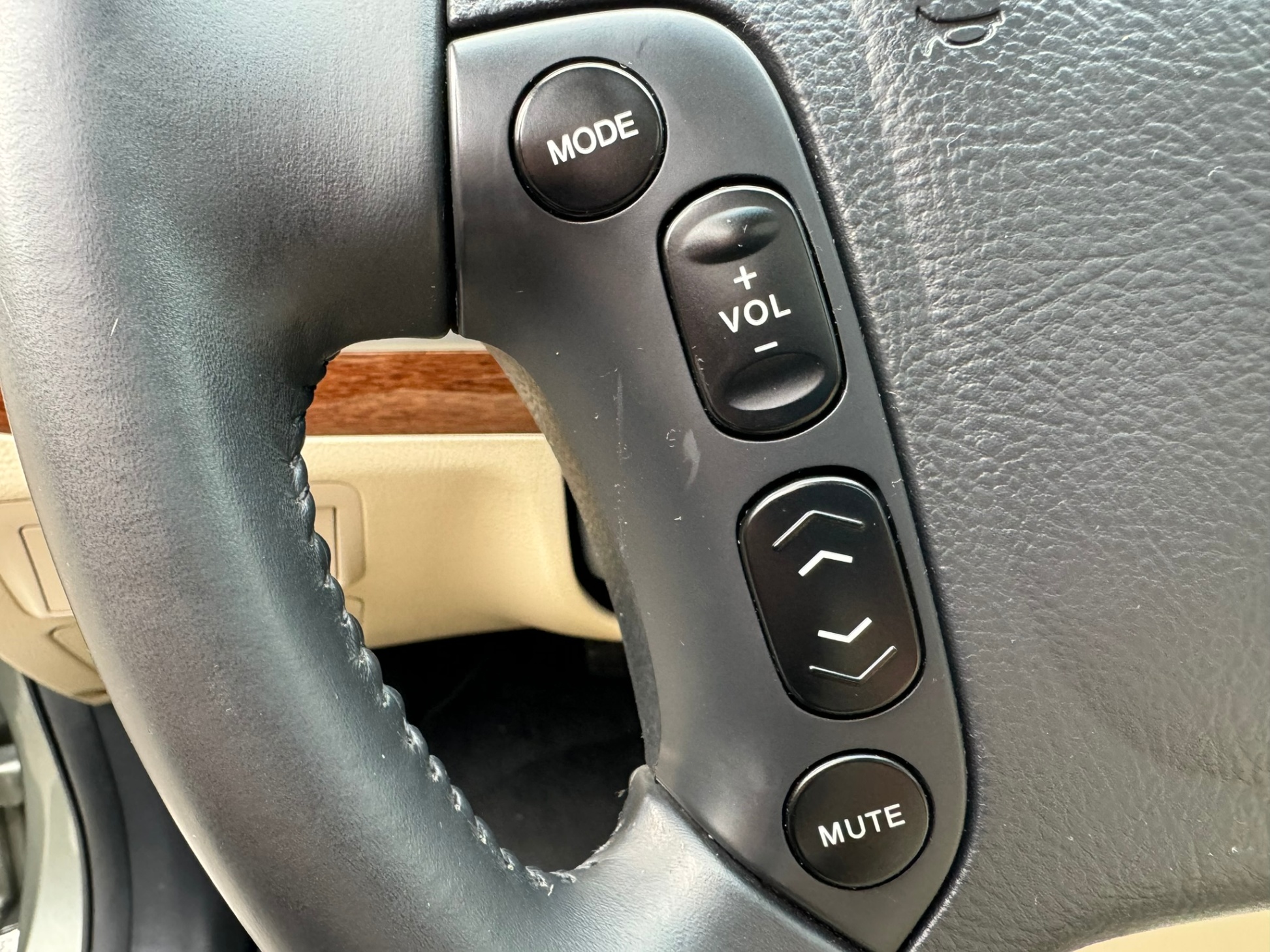 /enixmotorsportltd/2009-Hyundai-SantaFe-6451647388884747.jpg