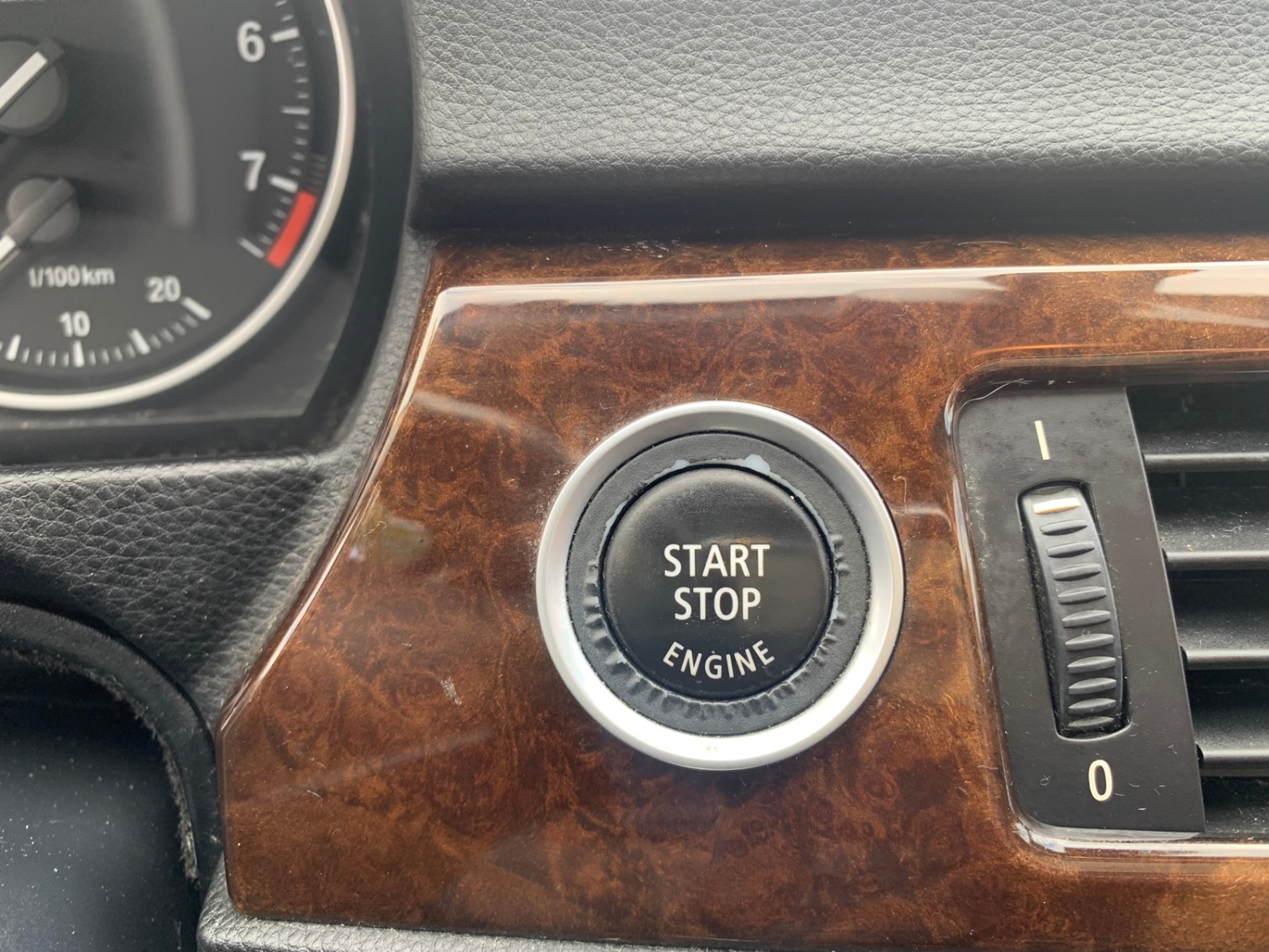 /enixmotorsportltd/2010-BMW-3Series-4068254707202088.jpg
