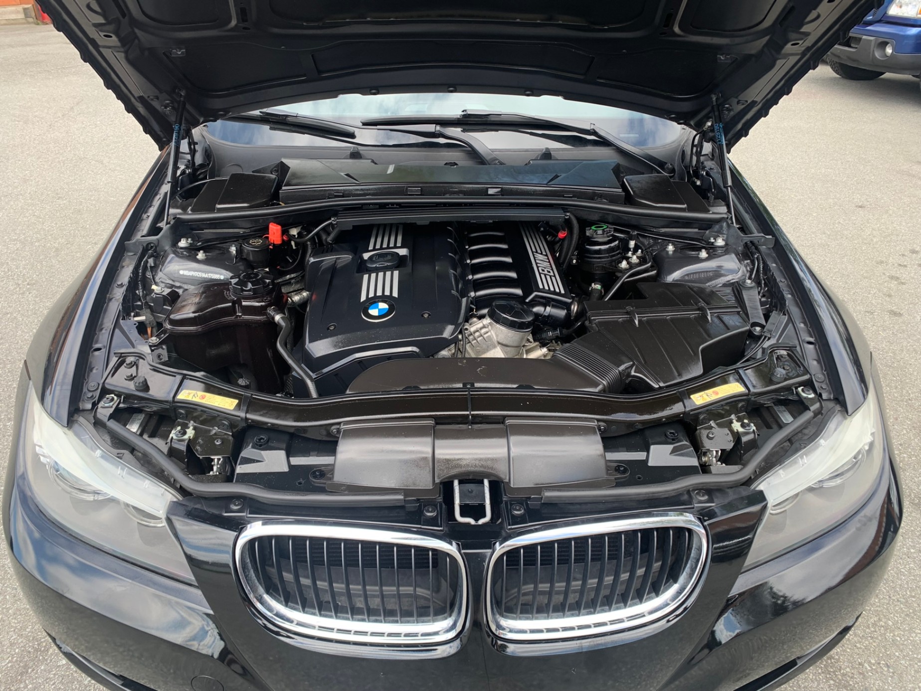 /enixmotorsportltd/2010-BMW-3Series-5565958464651897.jpg