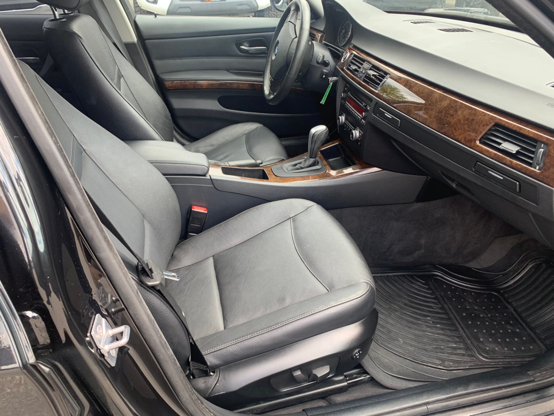 /enixmotorsportltd/2010-BMW-3Series-7092474897804997.jpg