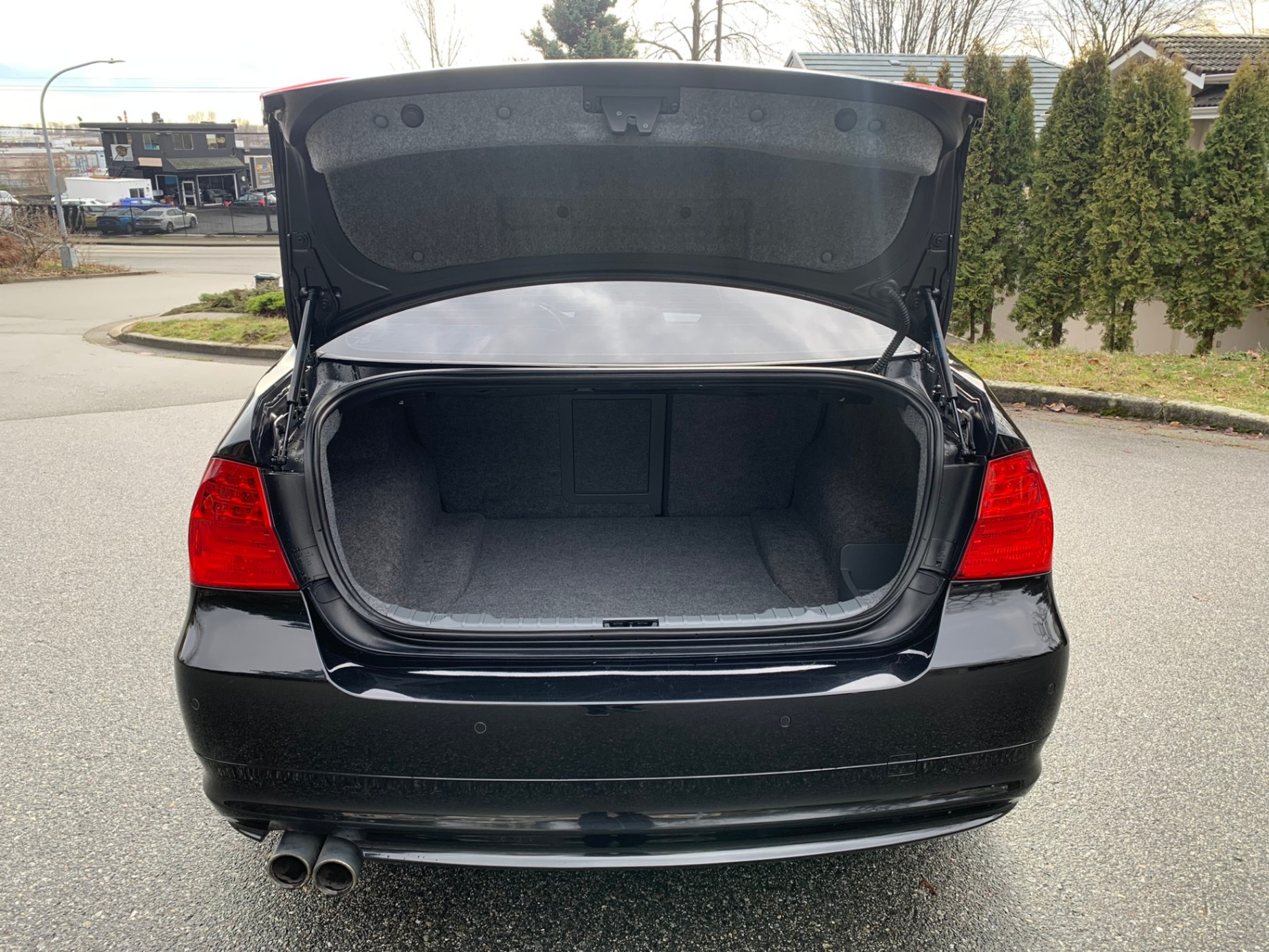 /enixmotorsportltd/2010-BMW-3Series-9155460629210057.jpg