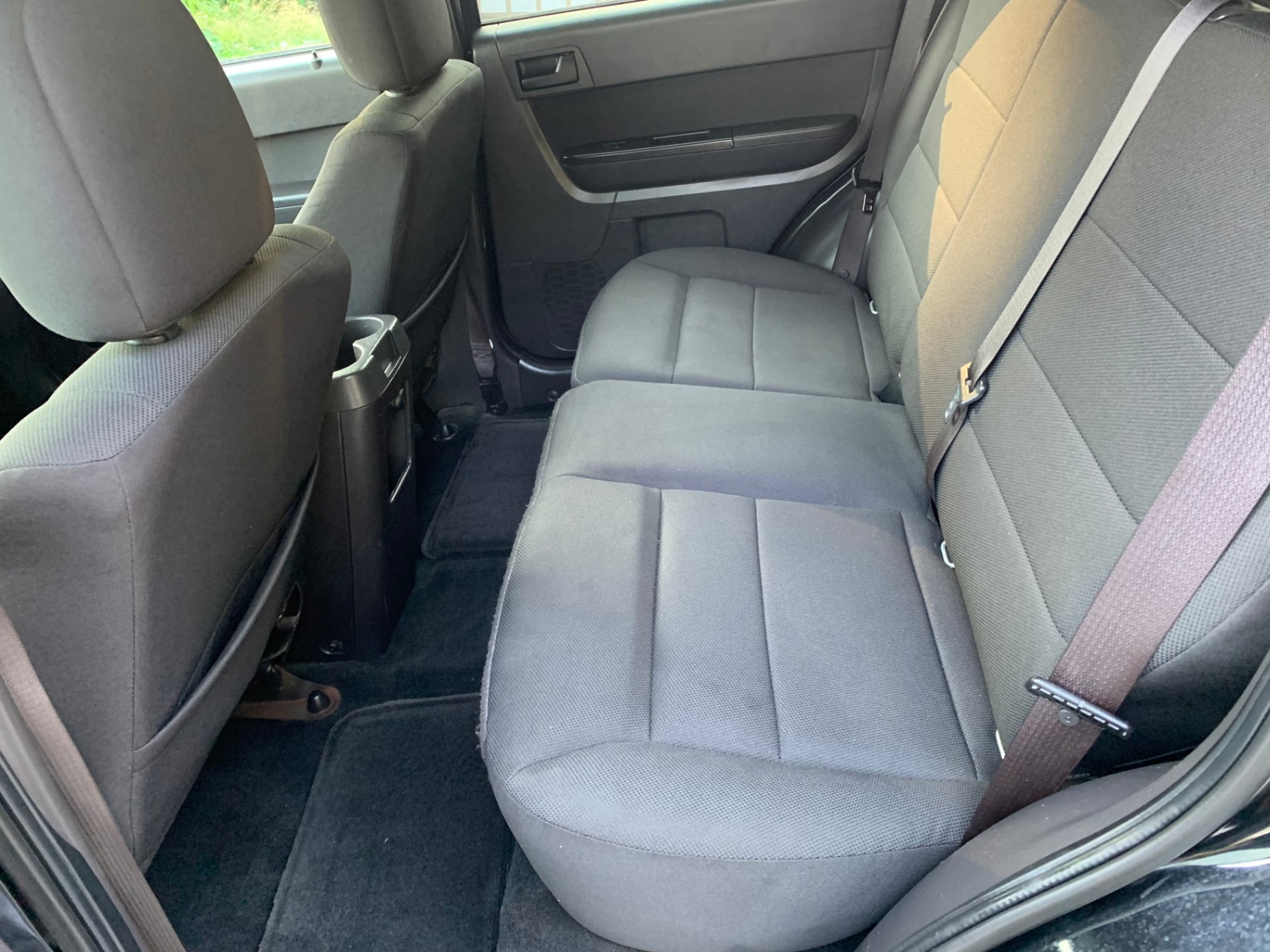 /enixmotorsportltd/2010-Ford-Escape-013548647409239667.jpg