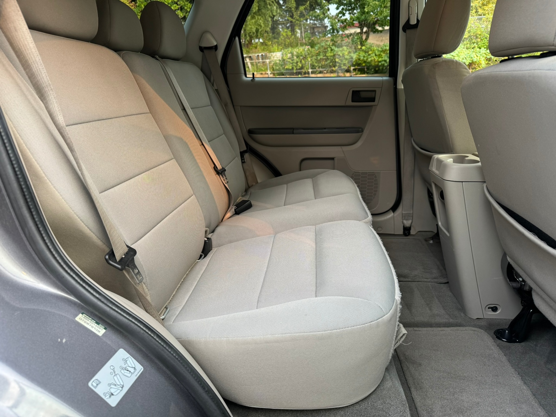 /enixmotorsportltd/2010-Ford-Escape-07003006791255517.jpg