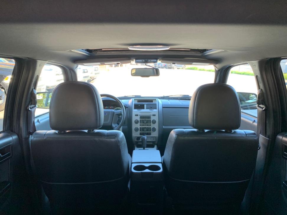 /enixmotorsportltd/2010-Ford-Escape-08913765181302424.jpg