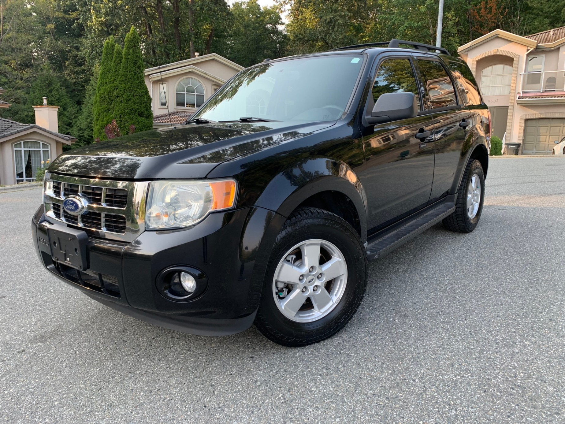 /enixmotorsportltd/2010-Ford-Escape-11180304121026263.jpg