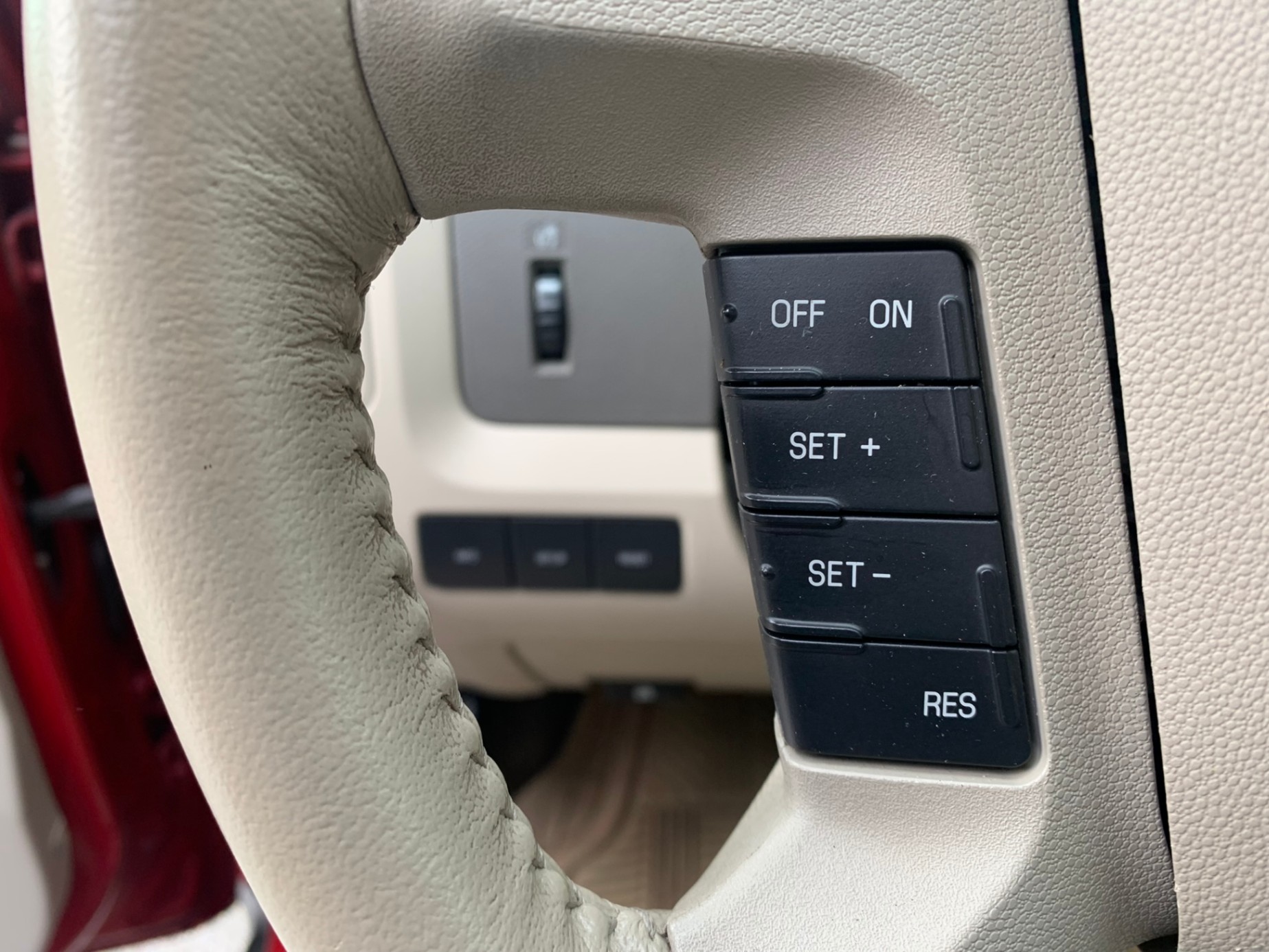 /enixmotorsportltd/2010-Ford-Escape-15533585523683224.jpg