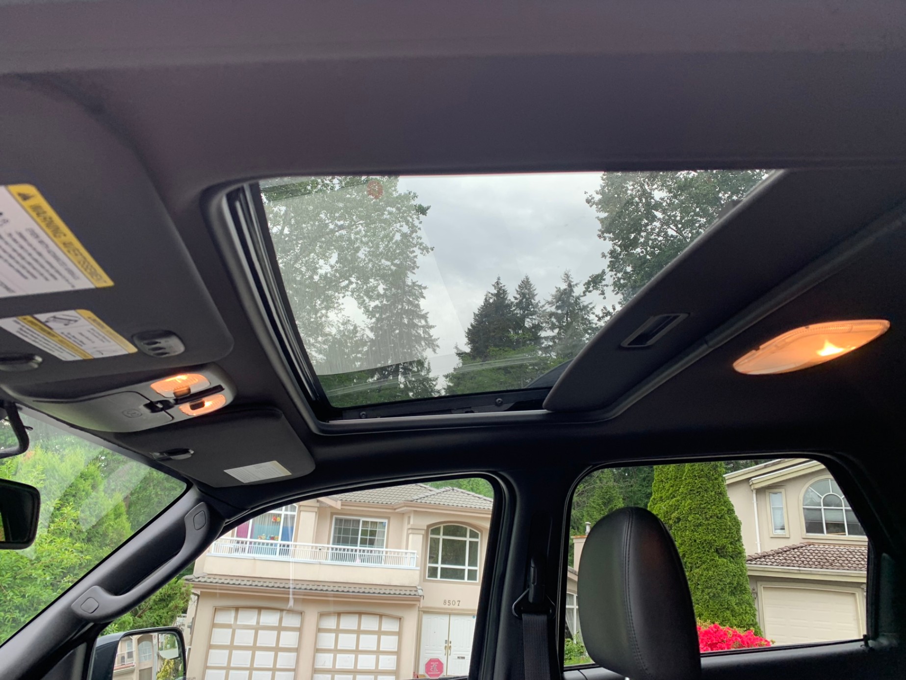 /enixmotorsportltd/2010-Ford-Escape-24416365864305112.jpg