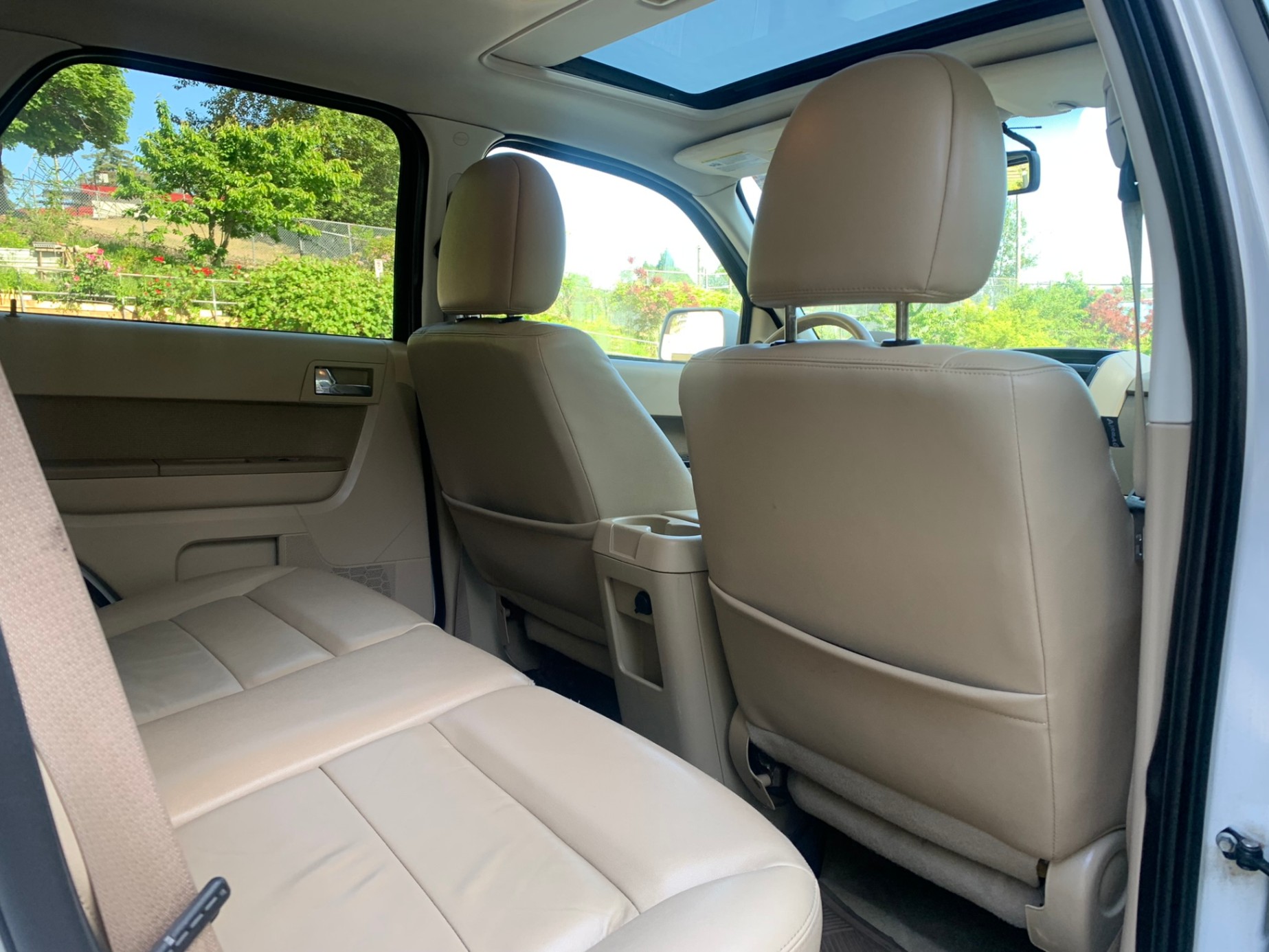 /enixmotorsportltd/2010-Ford-Escape-2736850646306126.jpg