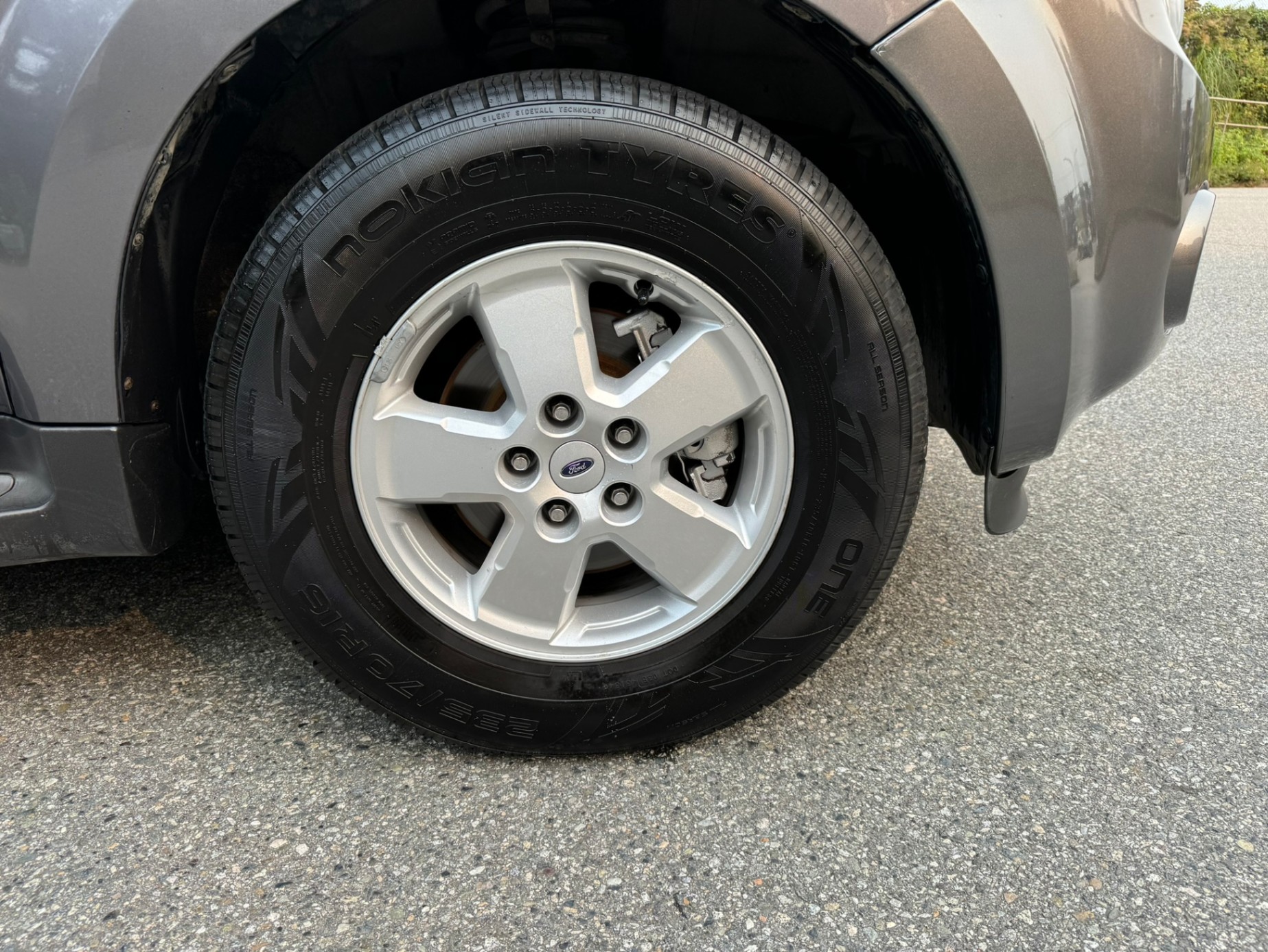 /enixmotorsportltd/2010-Ford-Escape-28316909944051094.jpg