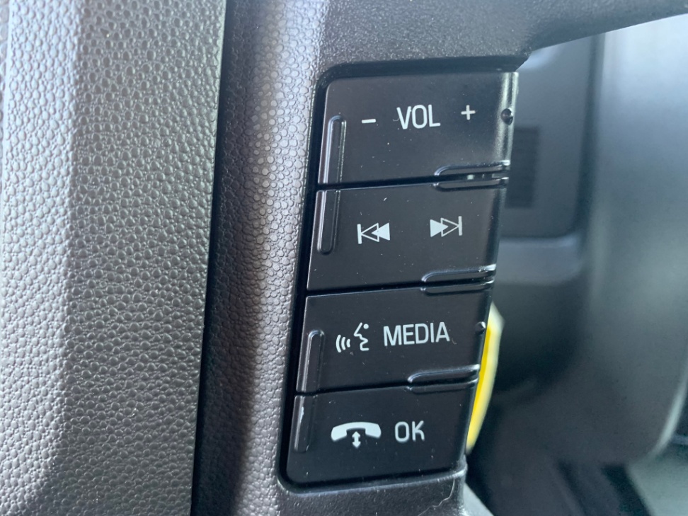 /enixmotorsportltd/2010-Ford-Escape-34258065108104074.jpg