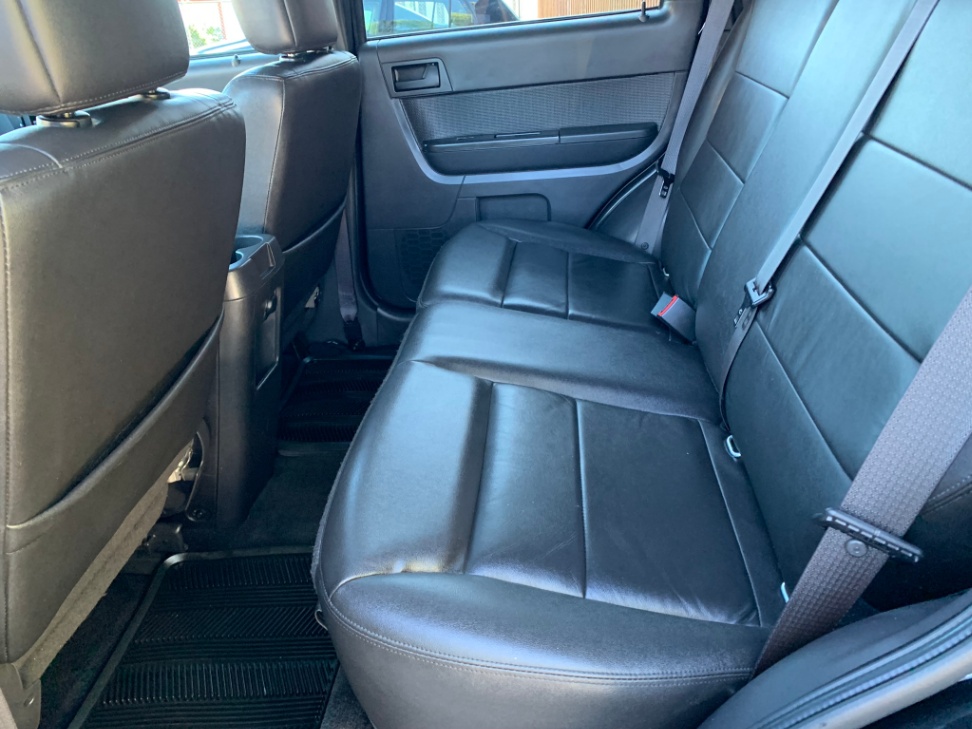 /enixmotorsportltd/2010-Ford-Escape-5861385334564819.jpg