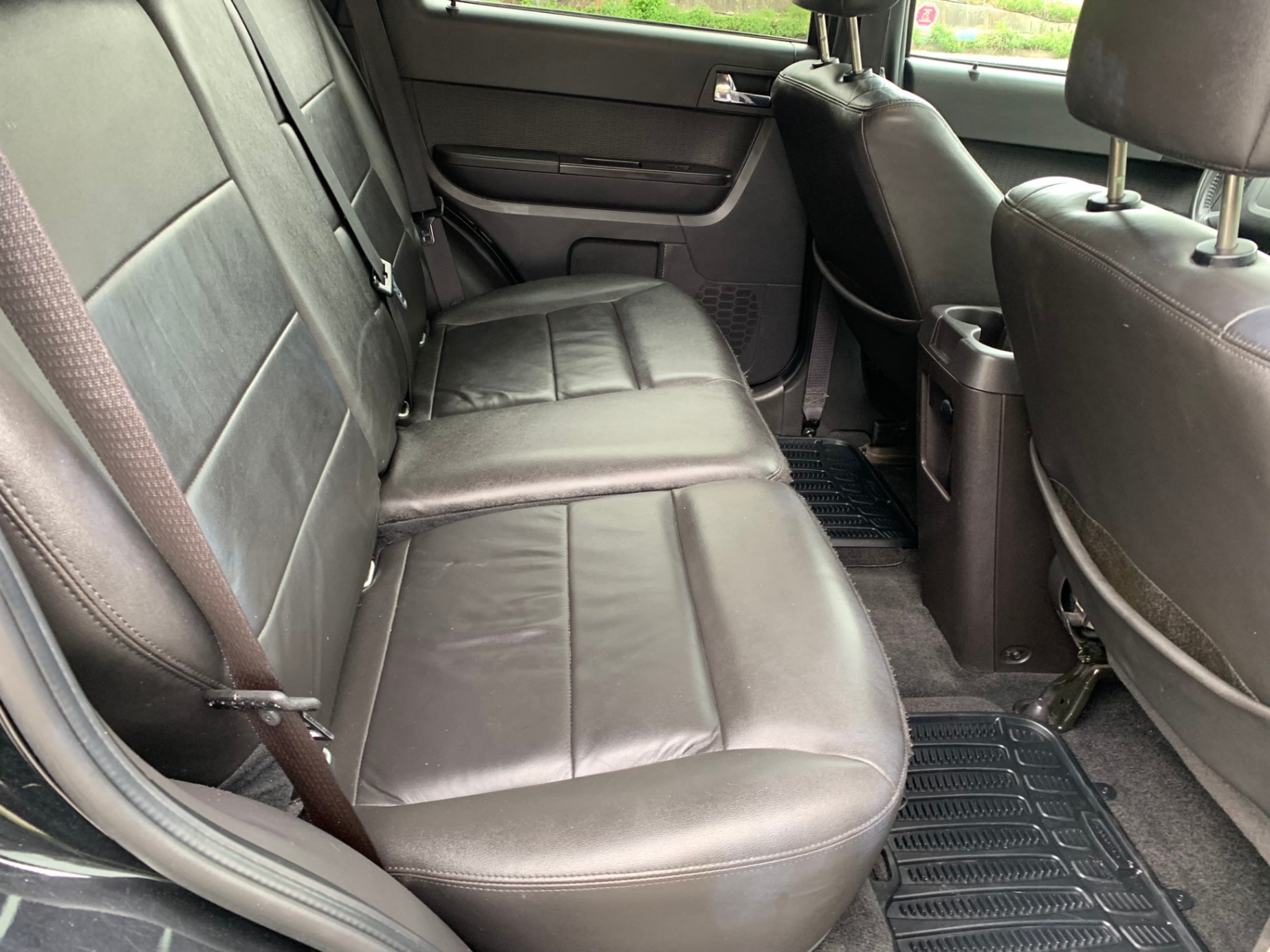 /enixmotorsportltd/2010-Ford-Escape-605505046377798.jpg