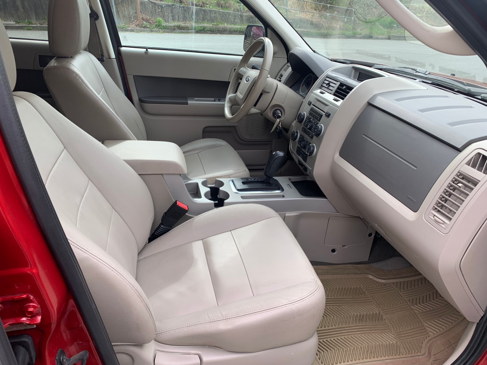 /enixmotorsportltd/2010-Ford-Escape-632187685226564.jpg