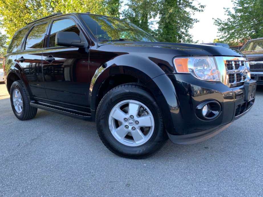 /enixmotorsportltd/2010-Ford-Escape-8246508418794374.jpg