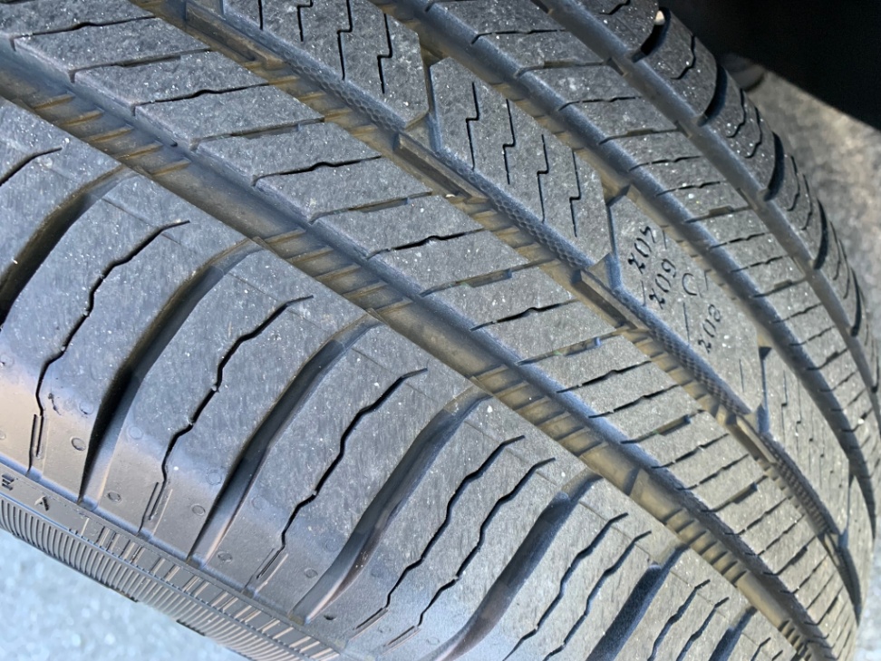 /enixmotorsportltd/2010-Ford-Escape-9470699195832657.jpg
