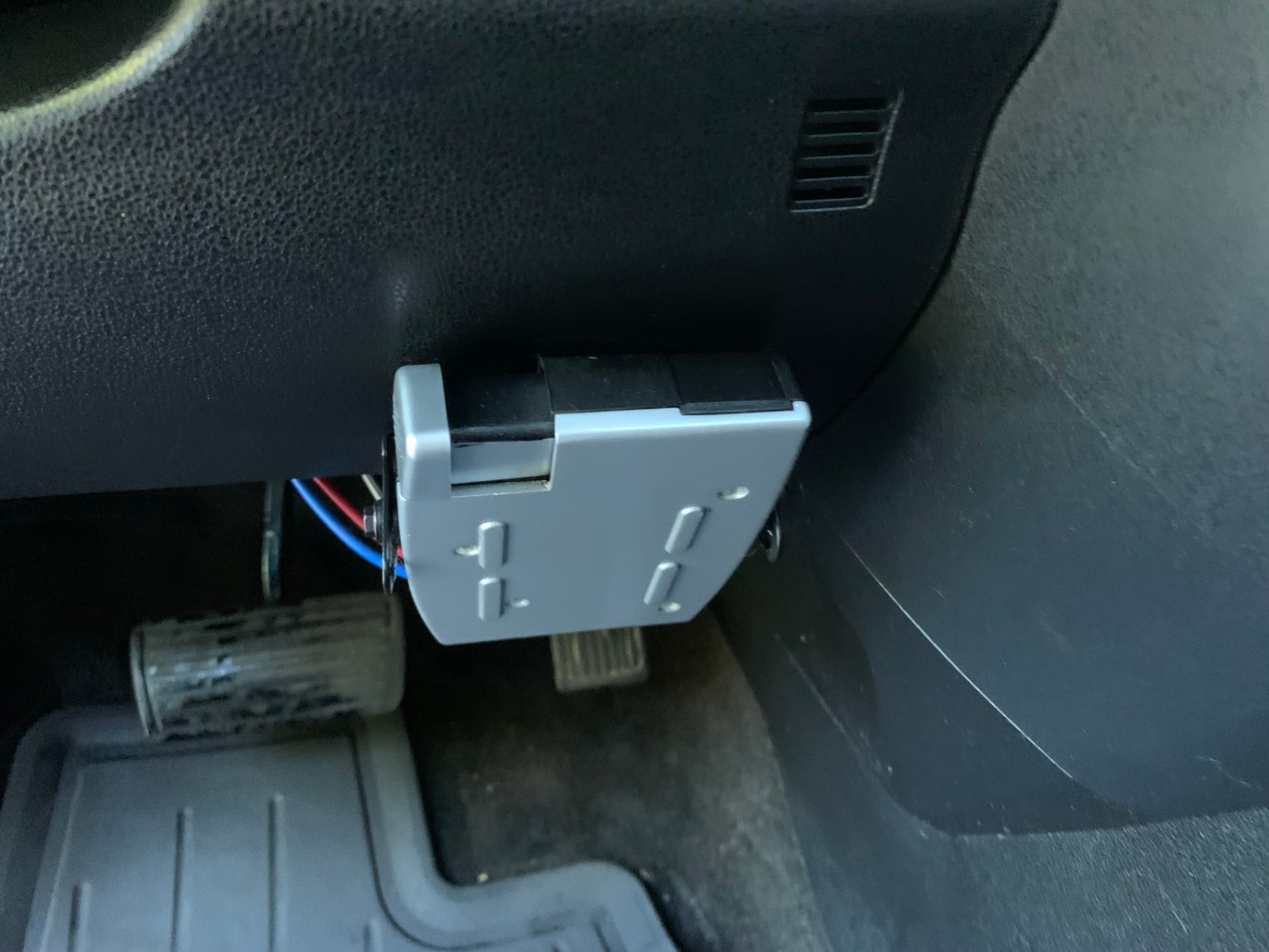 /enixmotorsportltd/2010-Honda-Pilot-46381379497342423.jpg