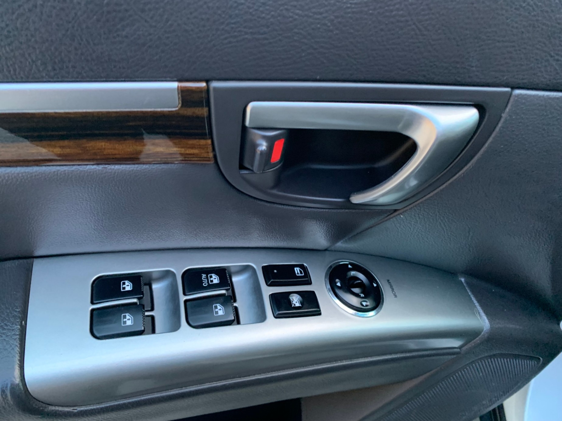 /enixmotorsportltd/2010-Hyundai-SantaFe-5938623155730178.jpg
