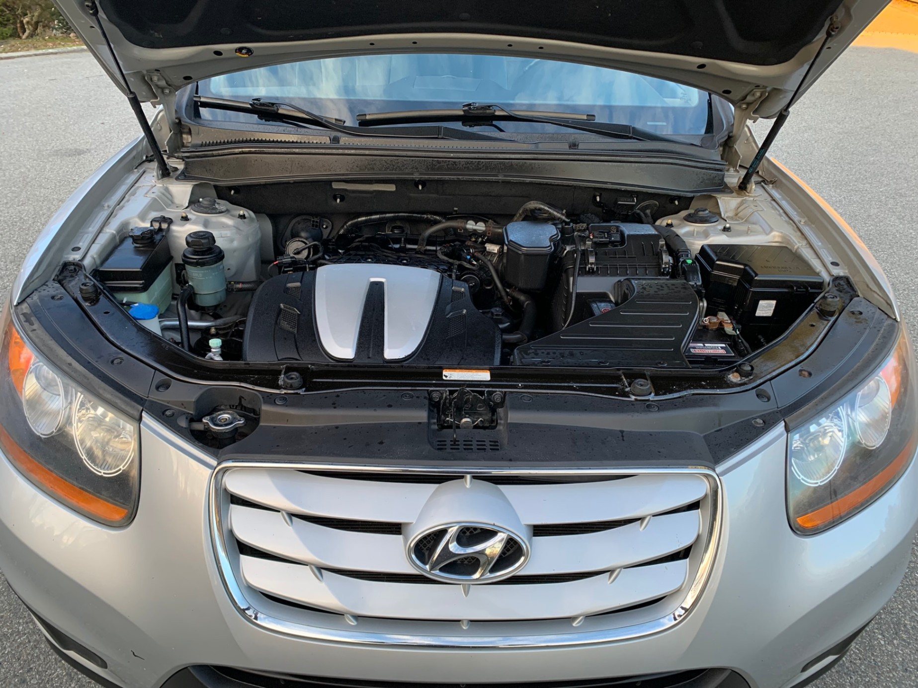 /enixmotorsportltd/2010-Hyundai-SantaFe-832953883250346.jpg