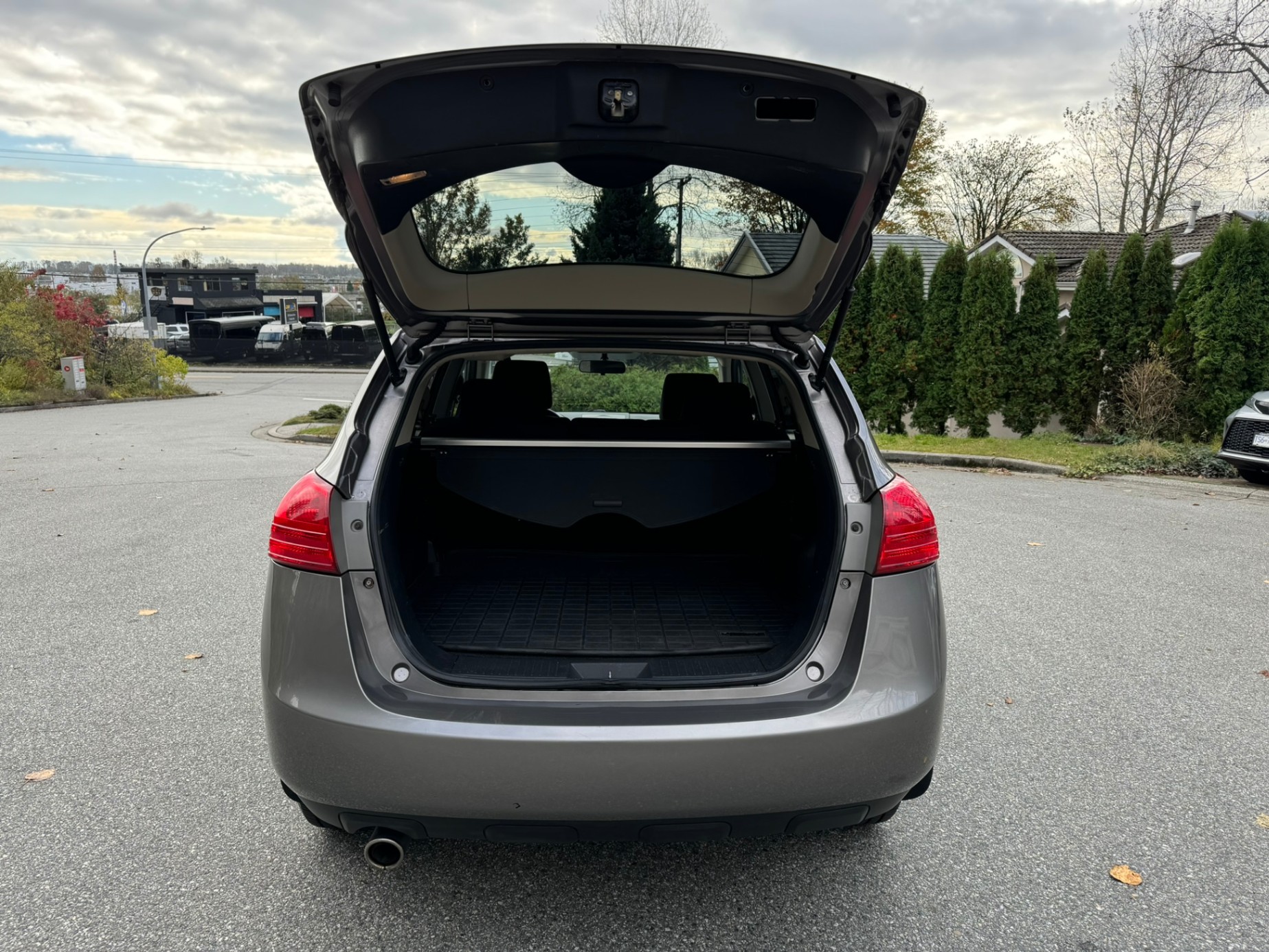 /enixmotorsportltd/2010-Nissan-Rogue-09889854678382237.jpg