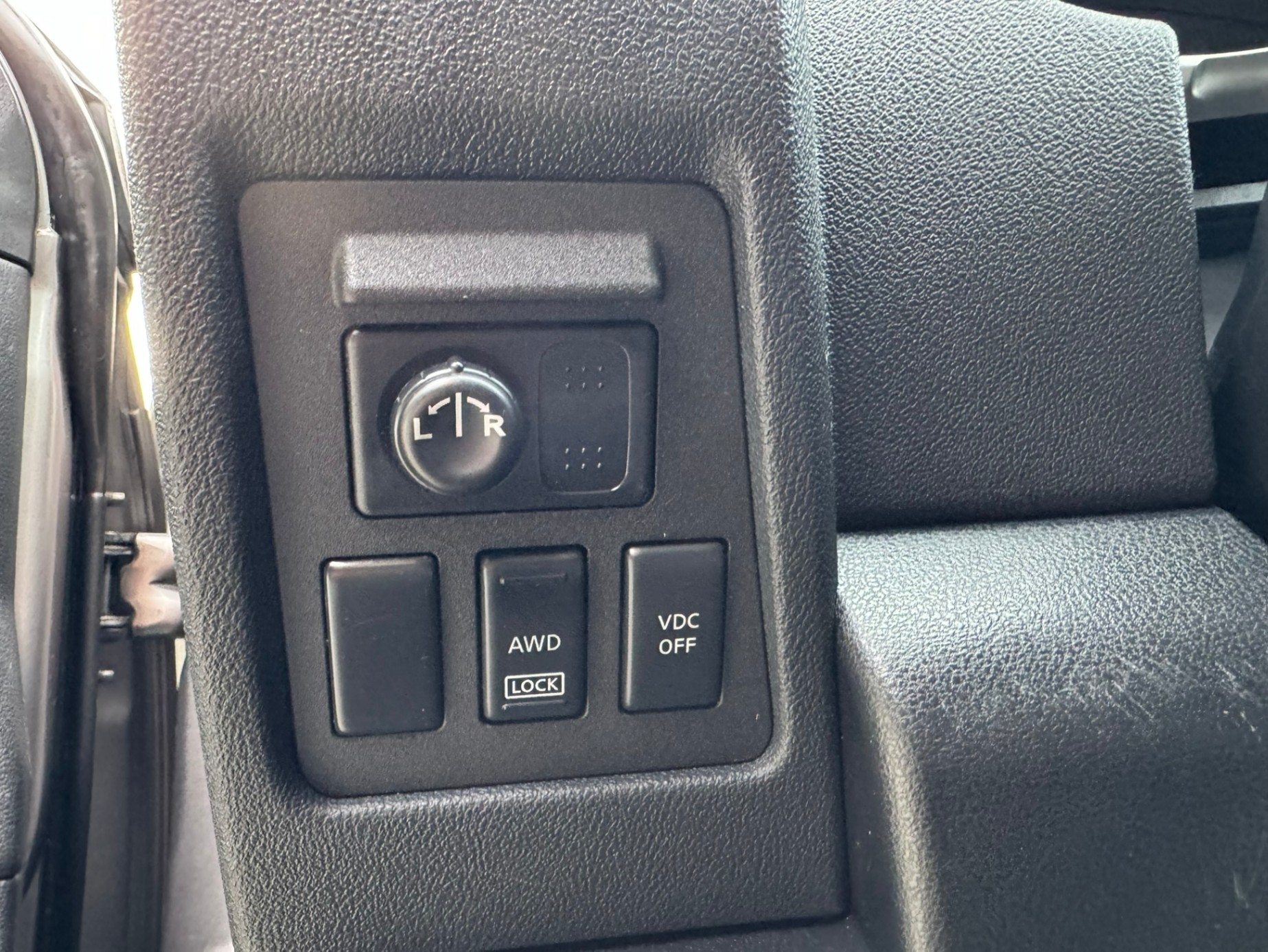 /enixmotorsportltd/2010-Nissan-Rogue-38745636867887123.jpg