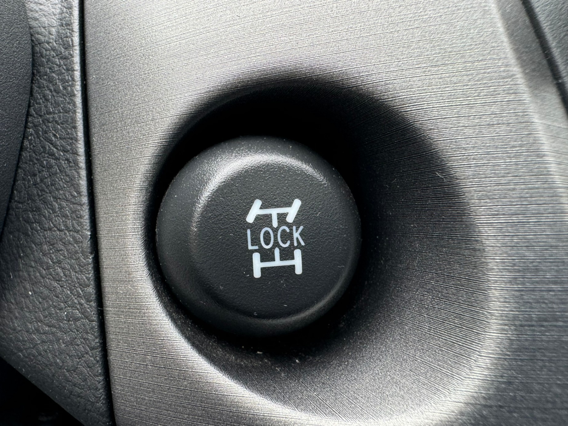 /enixmotorsportltd/2010-Toyota-RAV4-07677877587666071.jpg