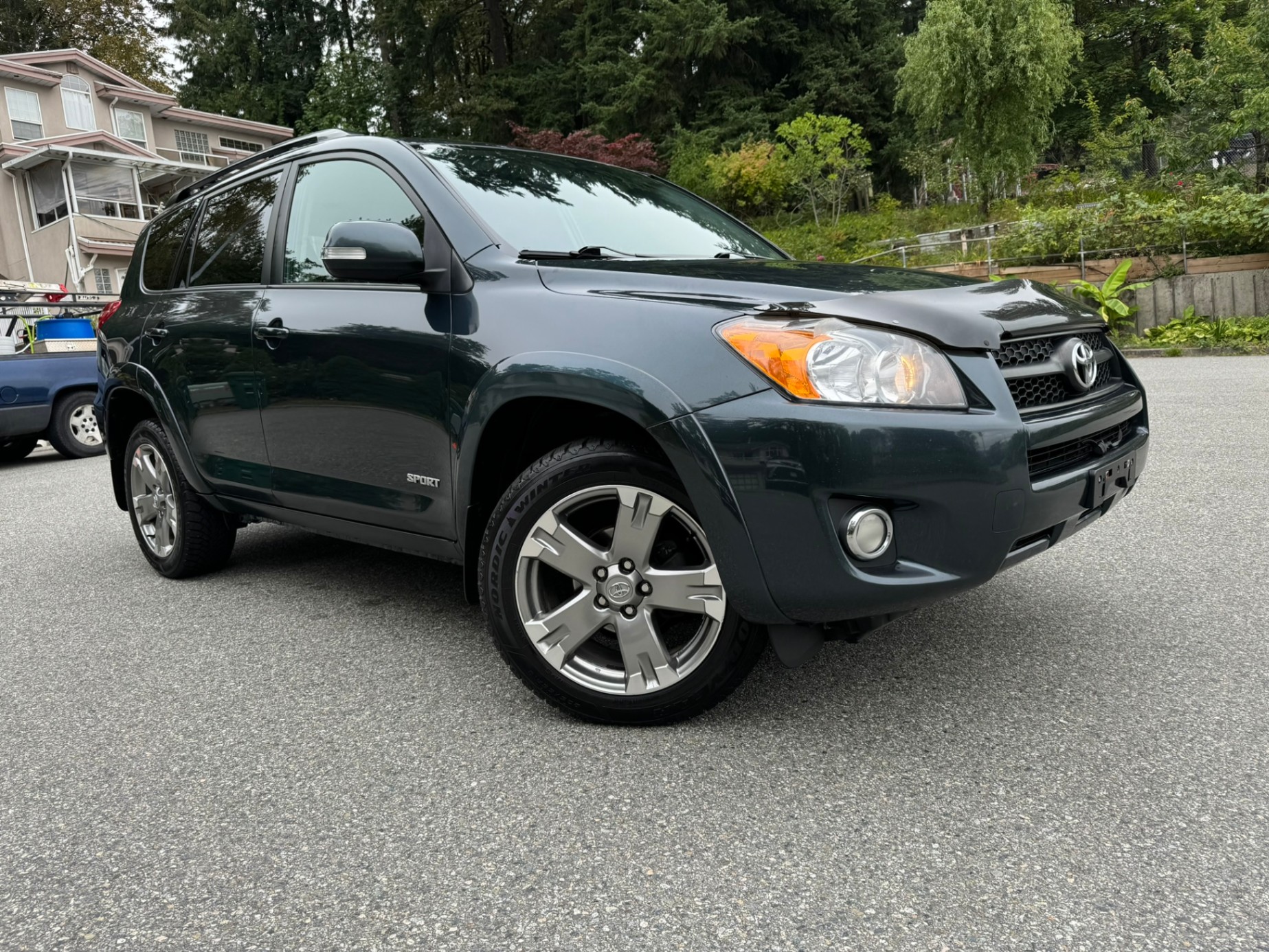/enixmotorsportltd/2010-Toyota-RAV4-6462403137799639.jpg