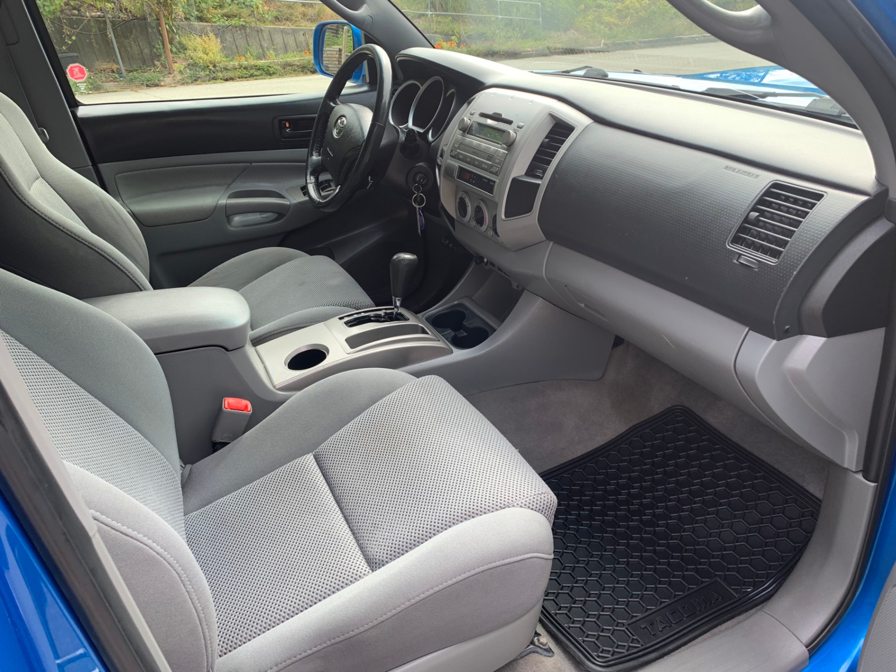 /enixmotorsportltd/2010-Toyota-Tacoma-1981312215821185.jpg