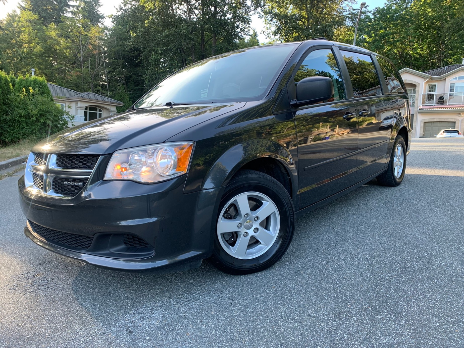 /enixmotorsportltd/2011-Dodge-GrandCaravan-5706692001993339.jpg