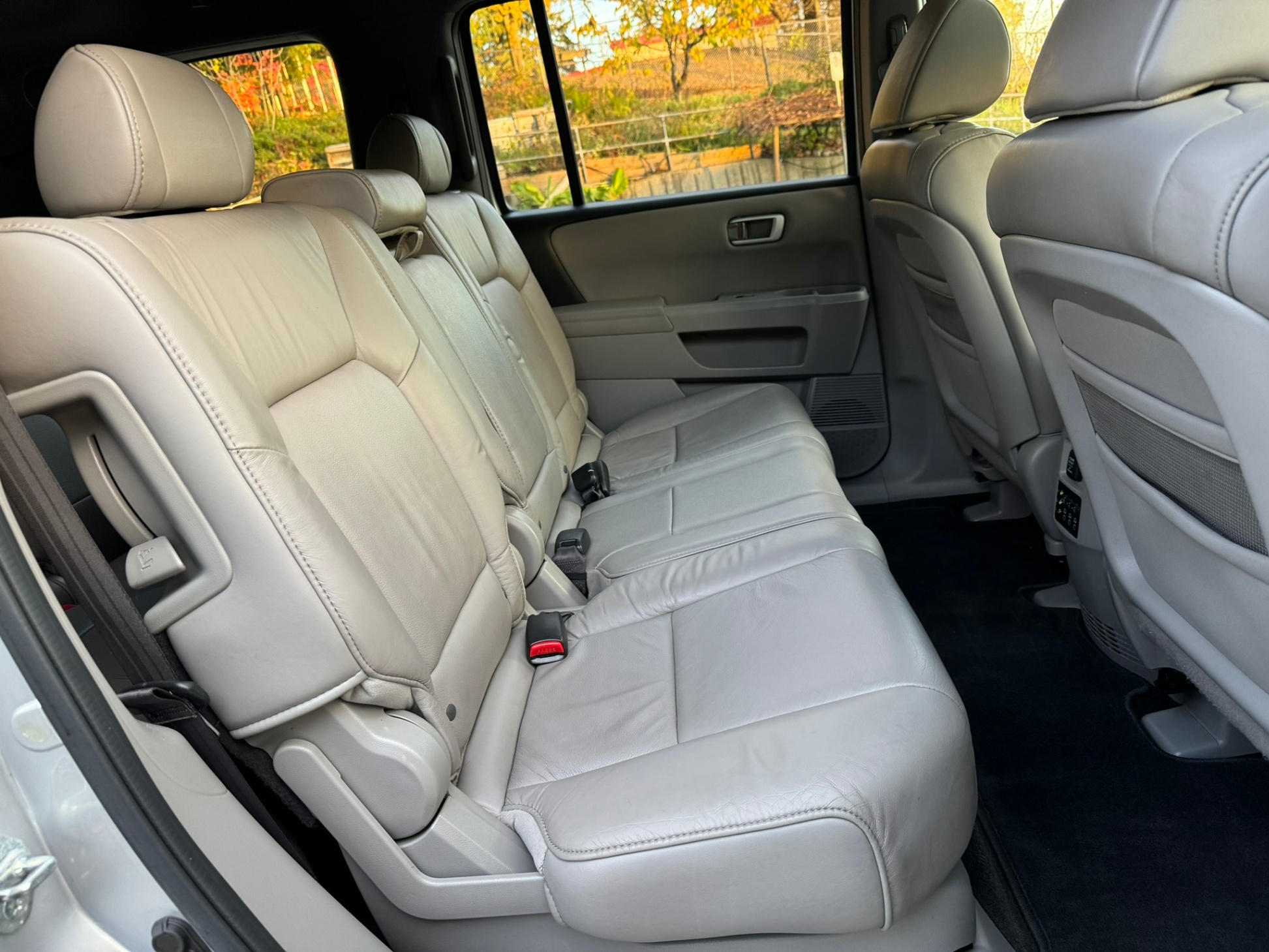 /enixmotorsportltd/2011-Honda-Pilot-8433445403356117.jpg