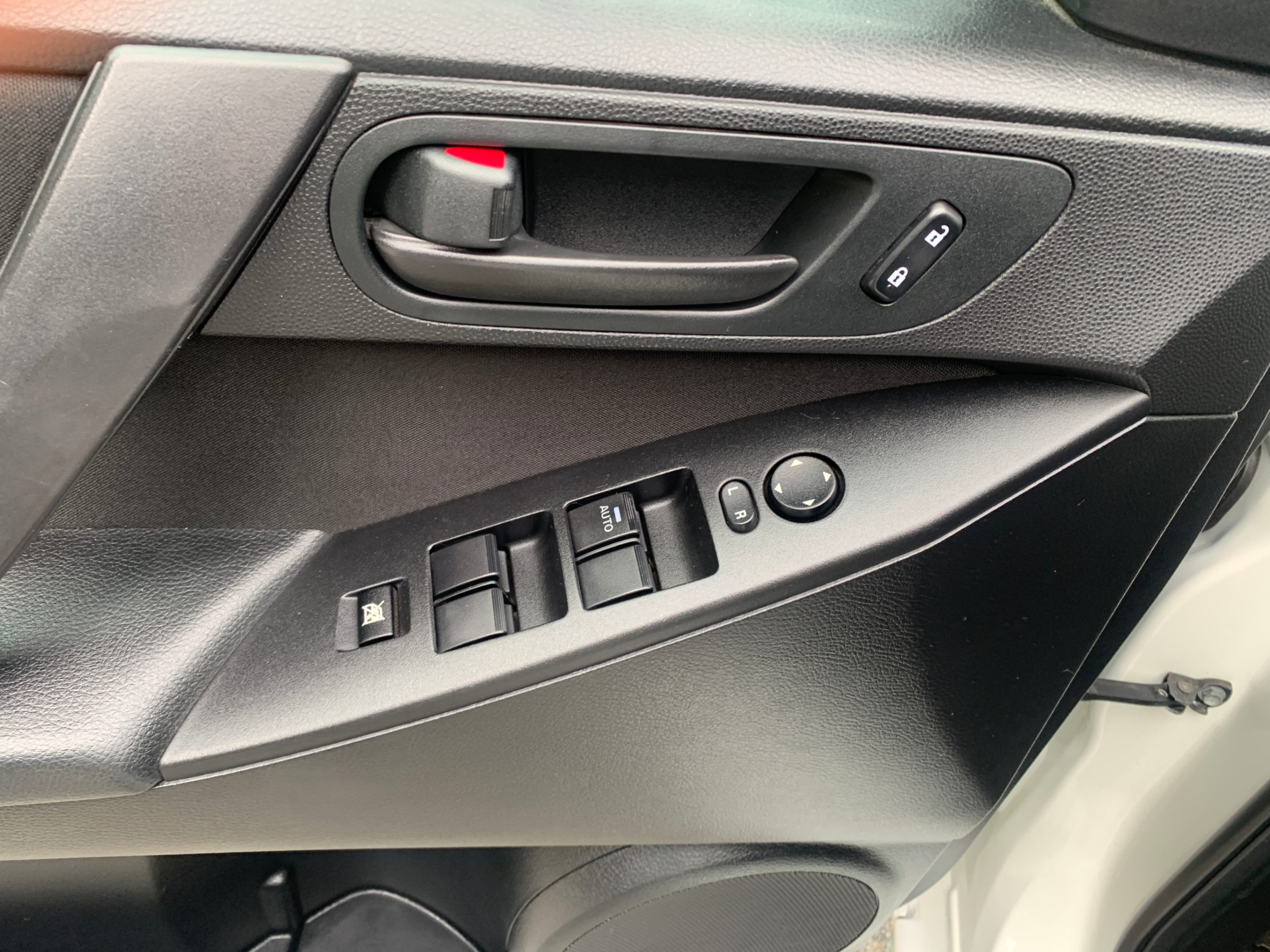 /enixmotorsportltd/2011-Mazda-Mazda3-05176450226274909.jpg