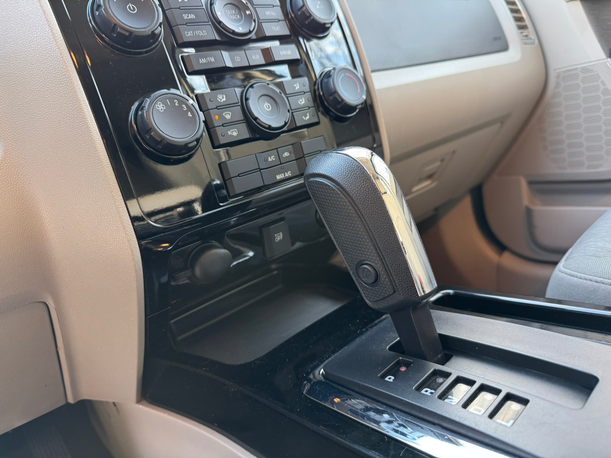 /enixmotorsportltd/2011-Mazda-Tribute-7305689426344284.jpg