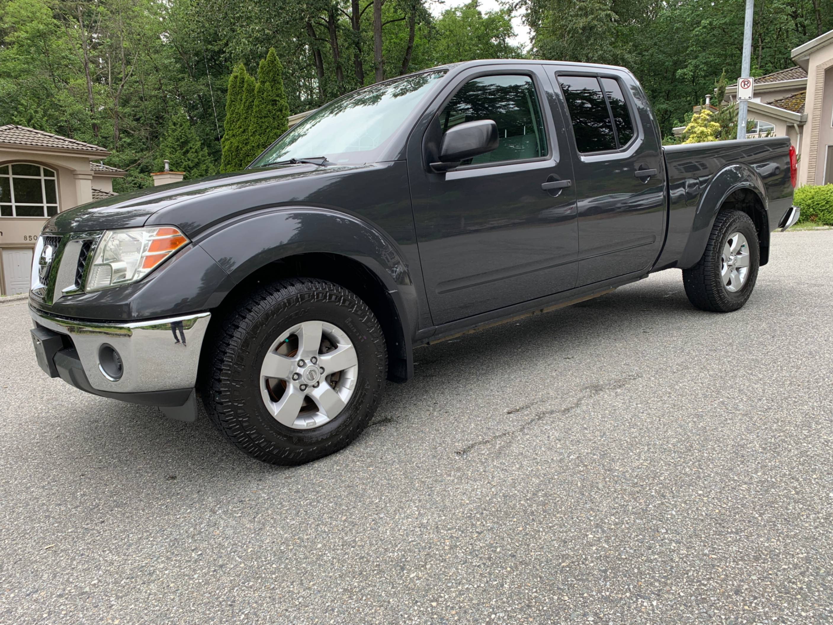 /enixmotorsportltd/2011-Nissan-Frontier-8278462902379928.jpg