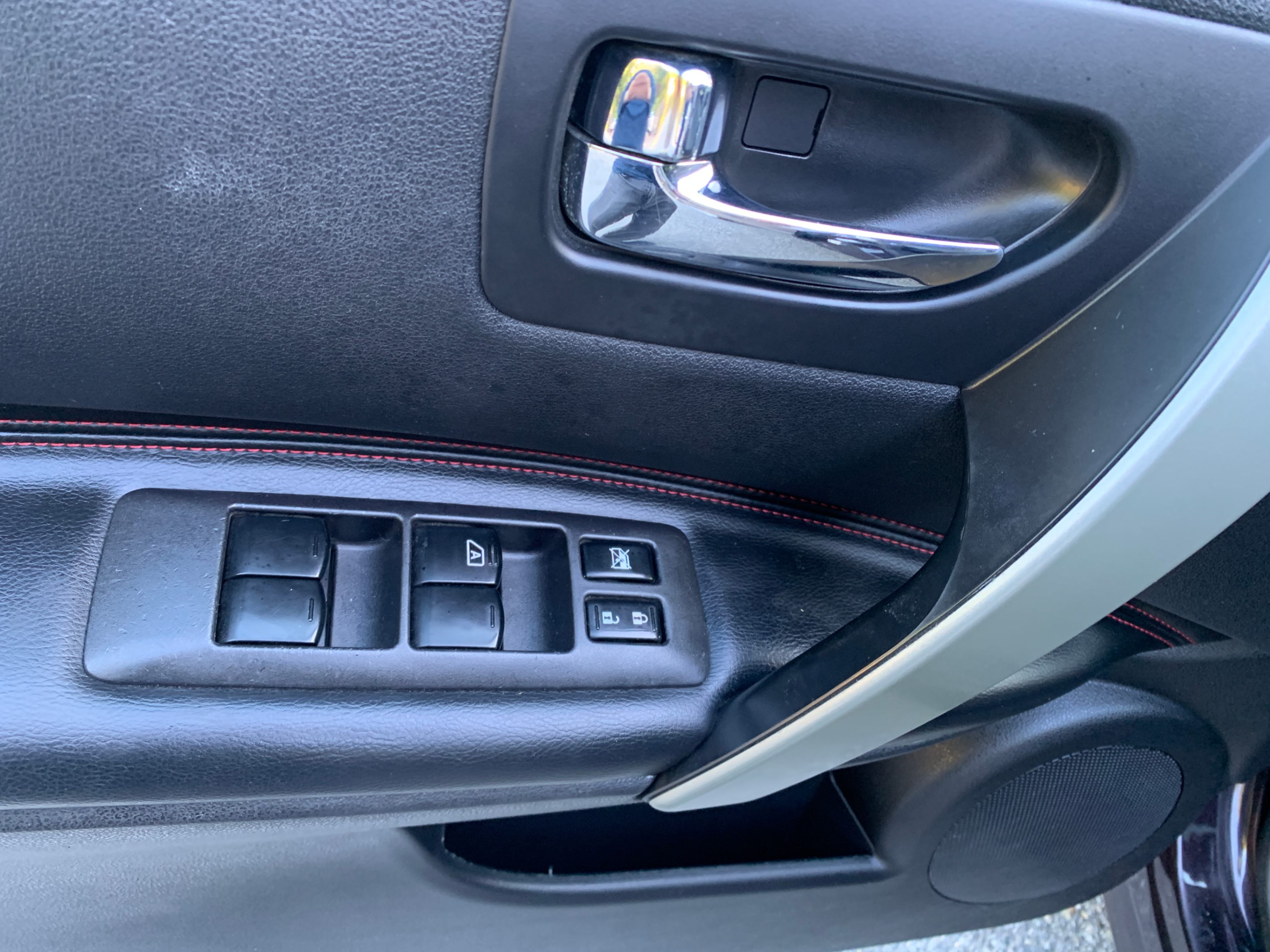 /enixmotorsportltd/2011-Nissan-Rogue-43277923411826147.jpg