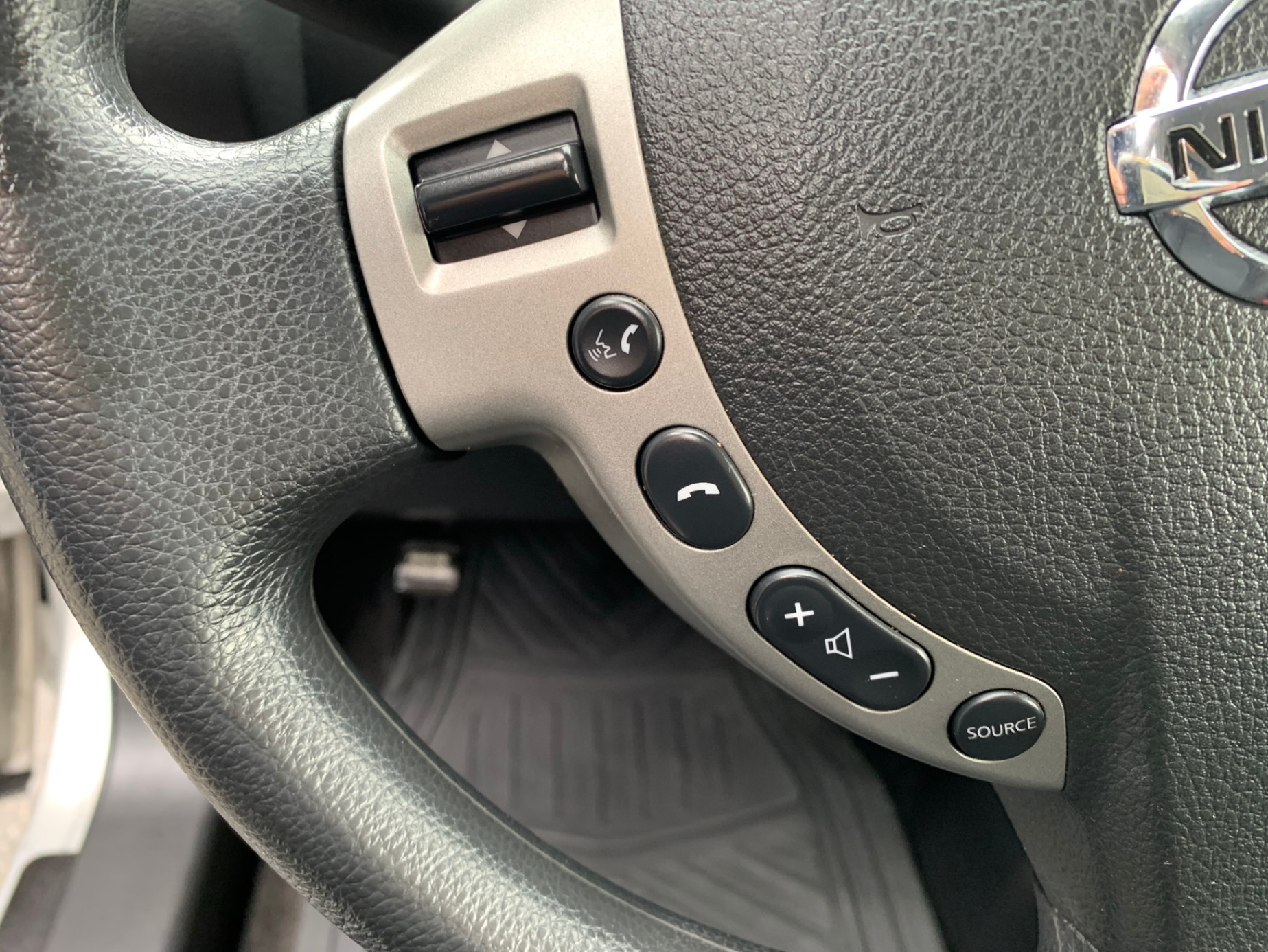 /enixmotorsportltd/2011-Nissan-Rogue-9164525963196977.jpg