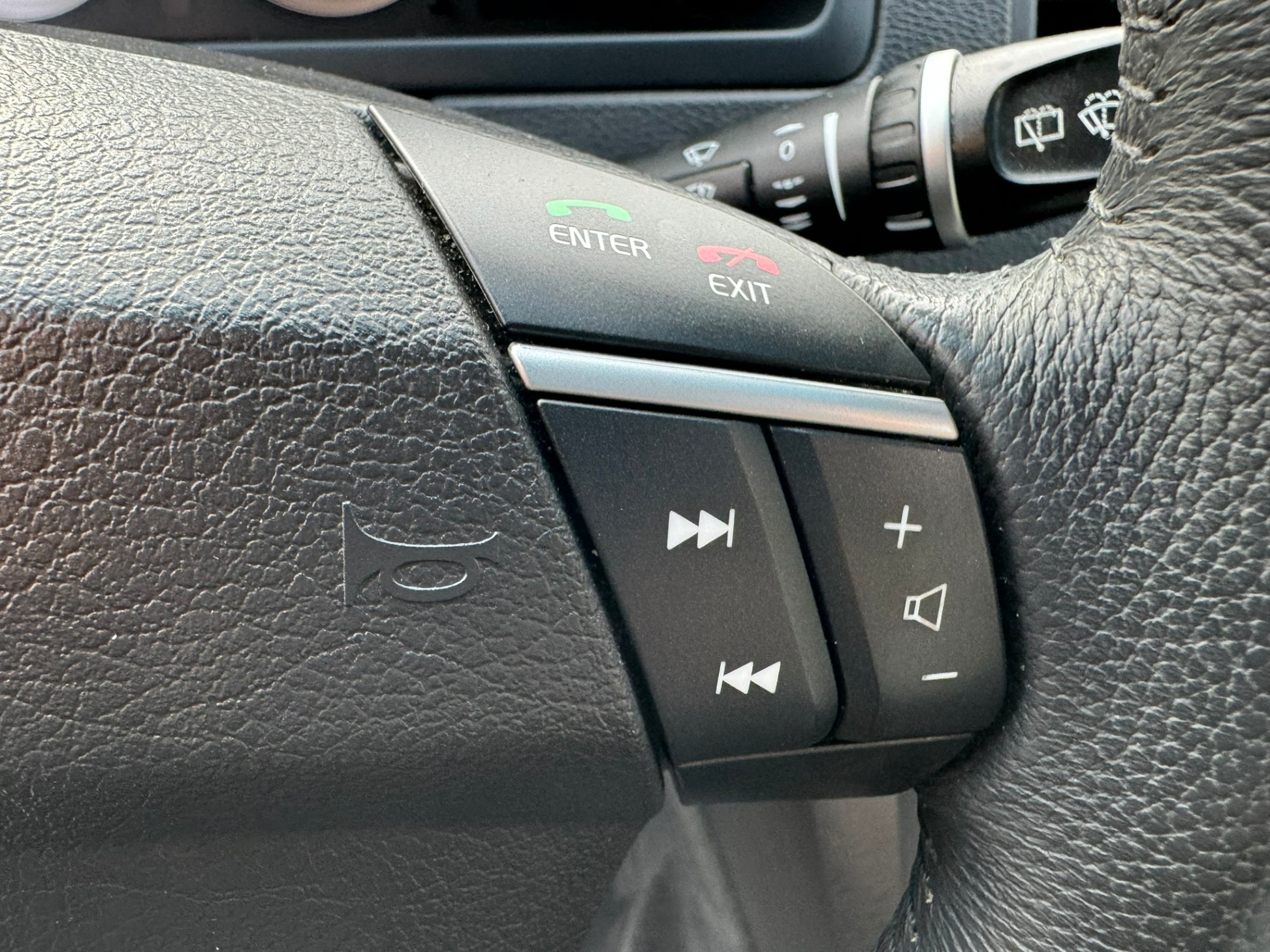 /enixmotorsportltd/2011-Volvo-XC90-15791637472849152.jpg