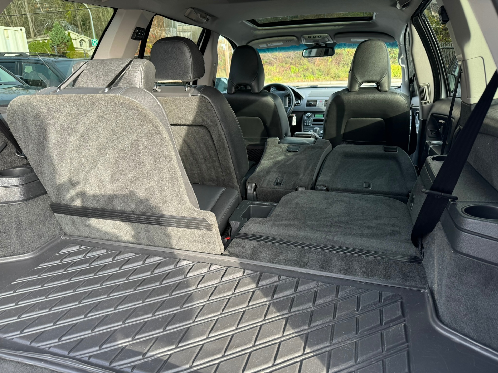 /enixmotorsportltd/2011-Volvo-XC90-776467166005371.jpg