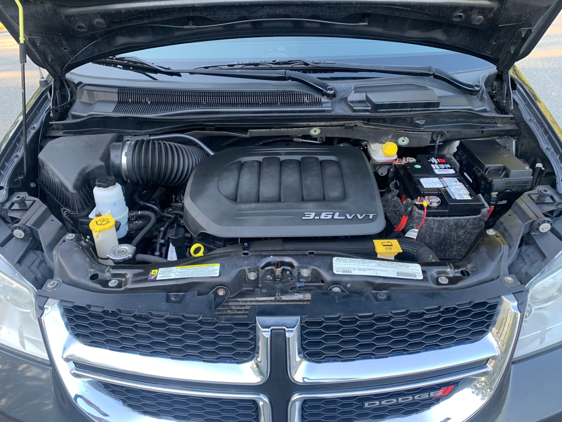 /enixmotorsportltd/2012-Dodge-GrandCaravan-38572409676847674.jpg