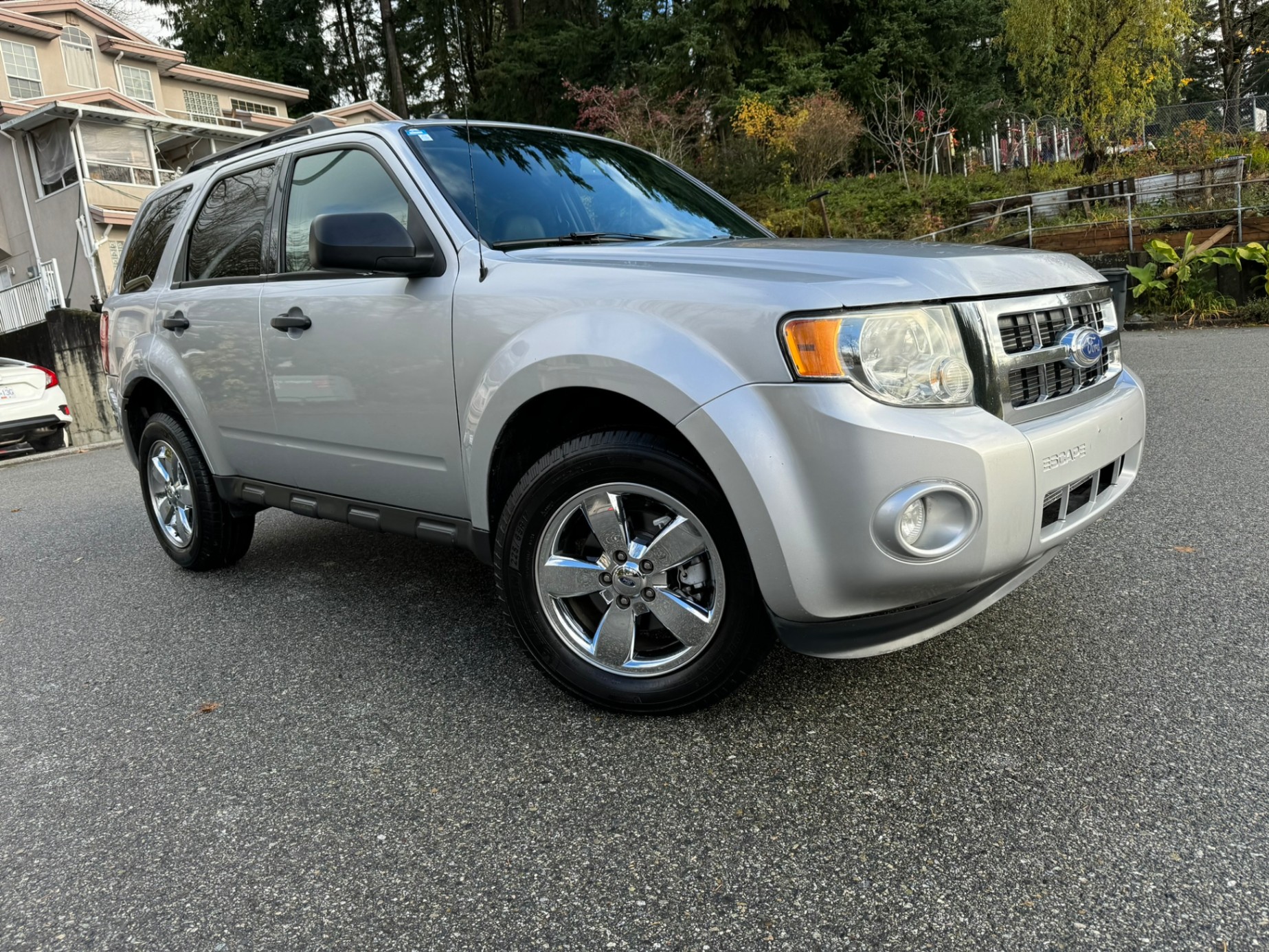 /enixmotorsportltd/2012-Ford-Escape-08522342283860107.jpg
