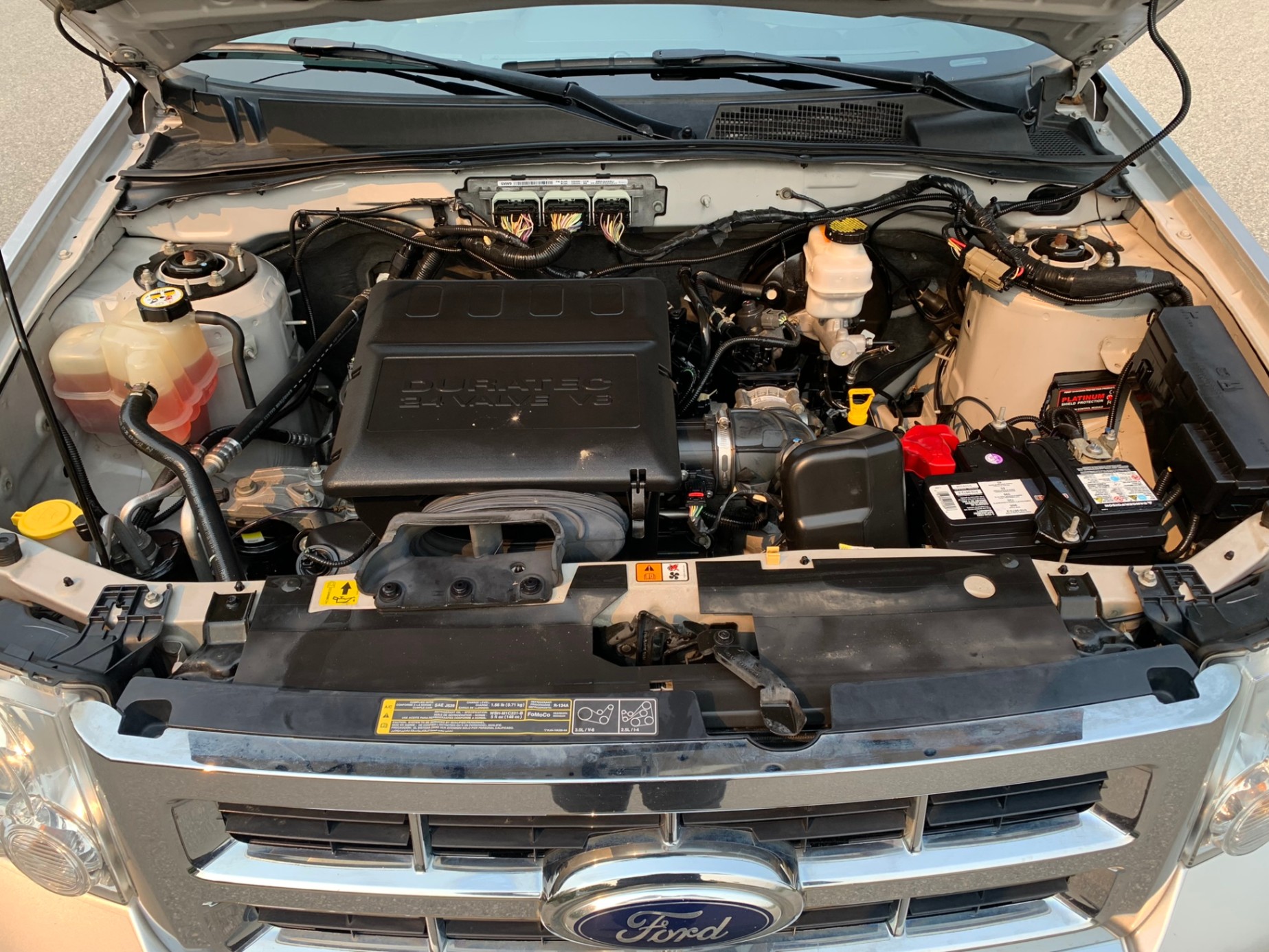 /enixmotorsportltd/2012-Ford-Escape-3877602125350954.jpg
