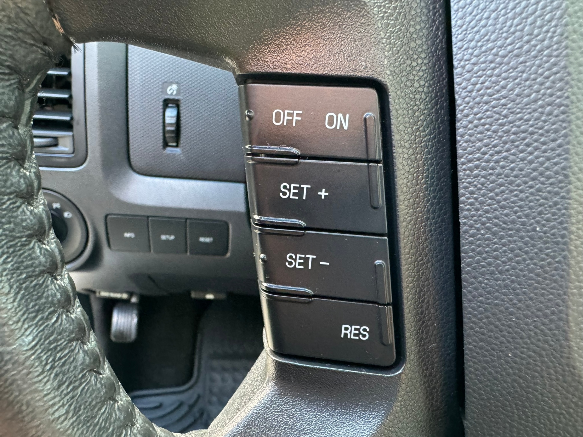 /enixmotorsportltd/2012-Ford-Escape-8557548361267426.jpg