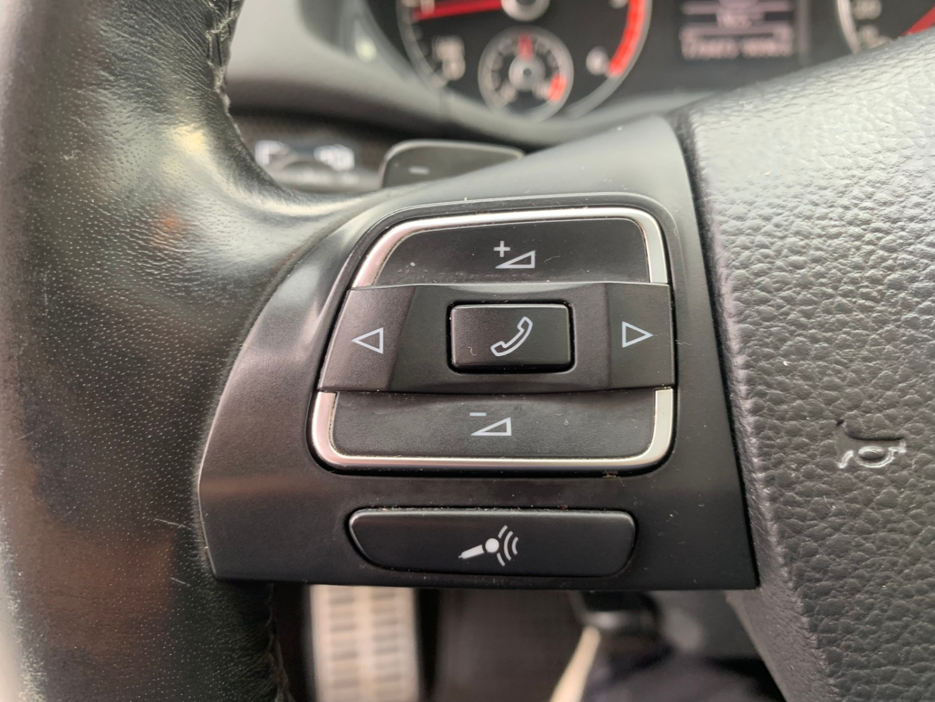 /enixmotorsportltd/2012-Volkswagen-Passat-36311959810644057.jpg