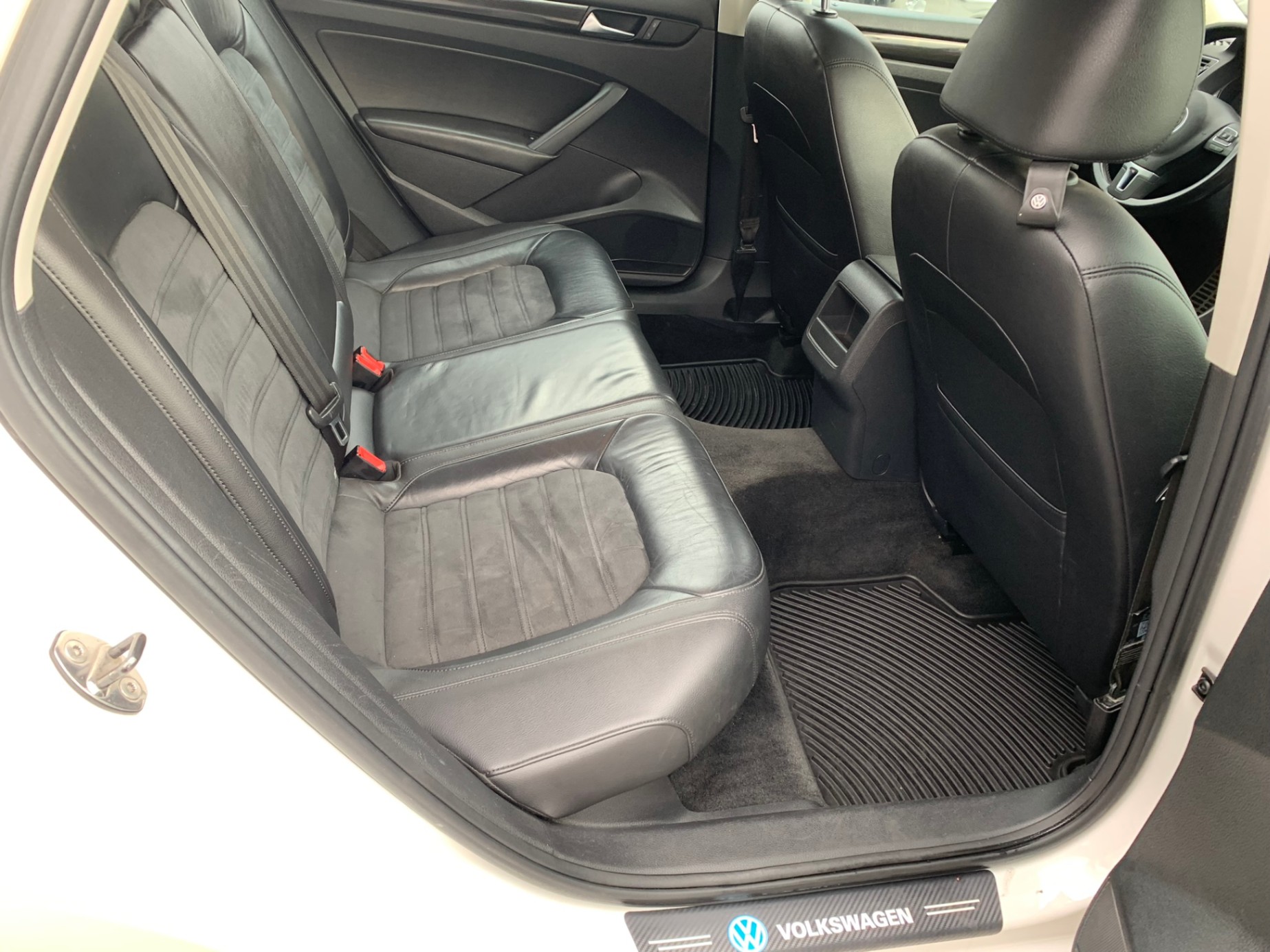 /enixmotorsportltd/2012-Volkswagen-Passat-7599945160891683.jpg