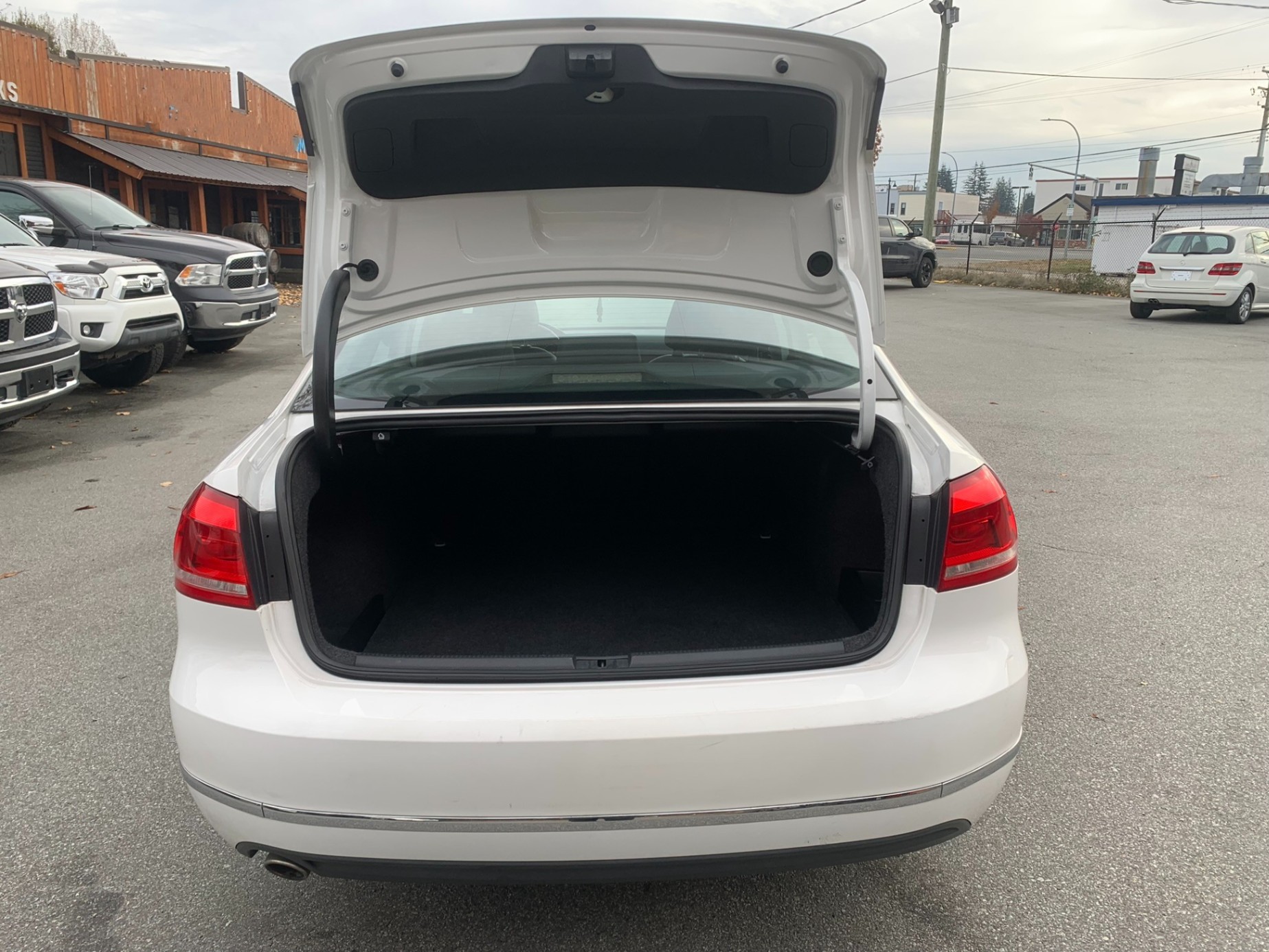 /enixmotorsportltd/2012-Volkswagen-Passat-7739734750663405.jpg